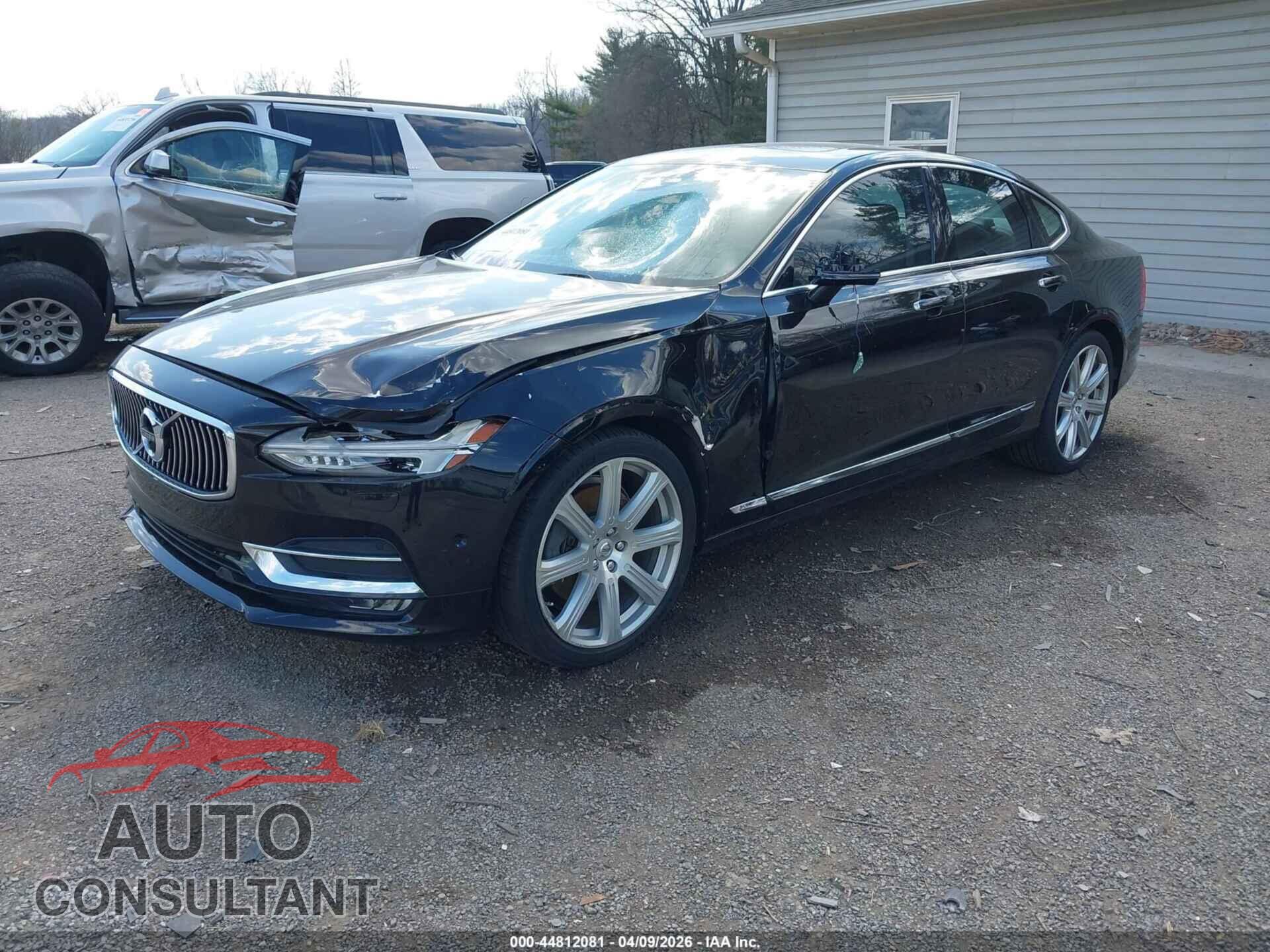 VOLVO S90 2017 - YV1A22ML2H1001410