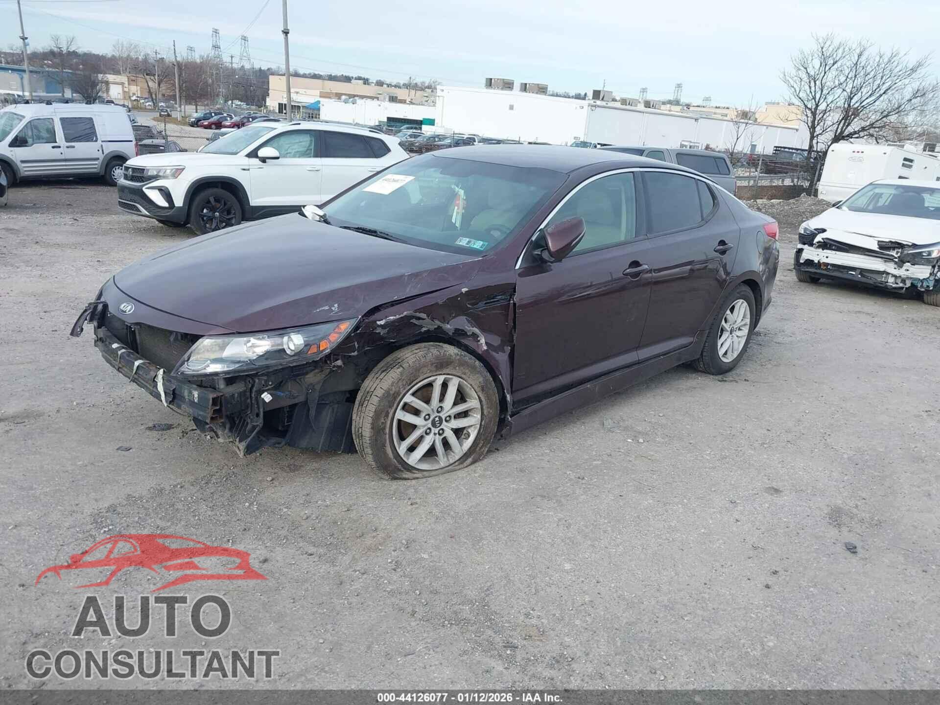 KIA OPTIMA 2011 - KNAGM4A75B5175045