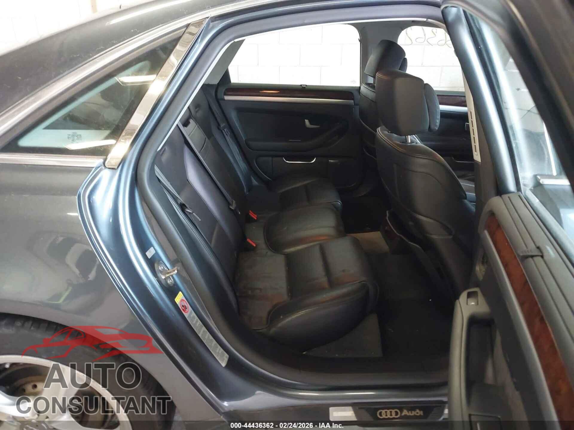 AUDI A8 2009 - WAULV94E99N007115