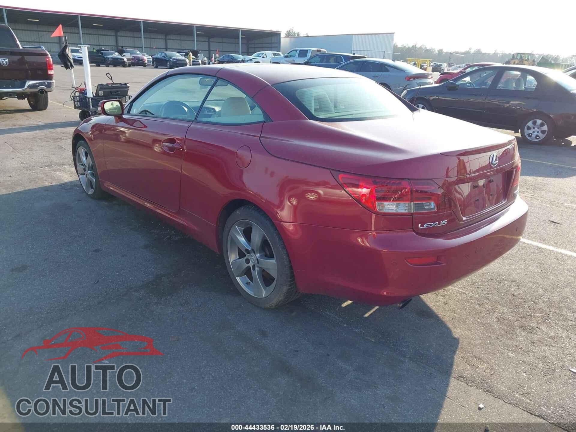 LEXUS IS 250C 2010 - JTHFF2C22A2513367