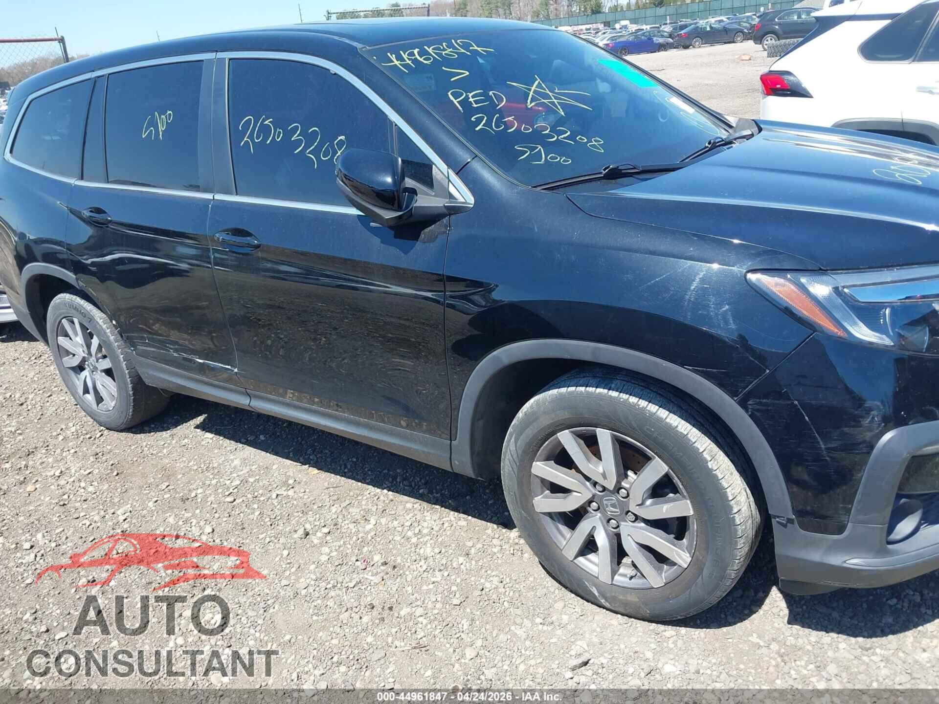 HONDA PILOT 2019 - 5FNYF6H53KB084825