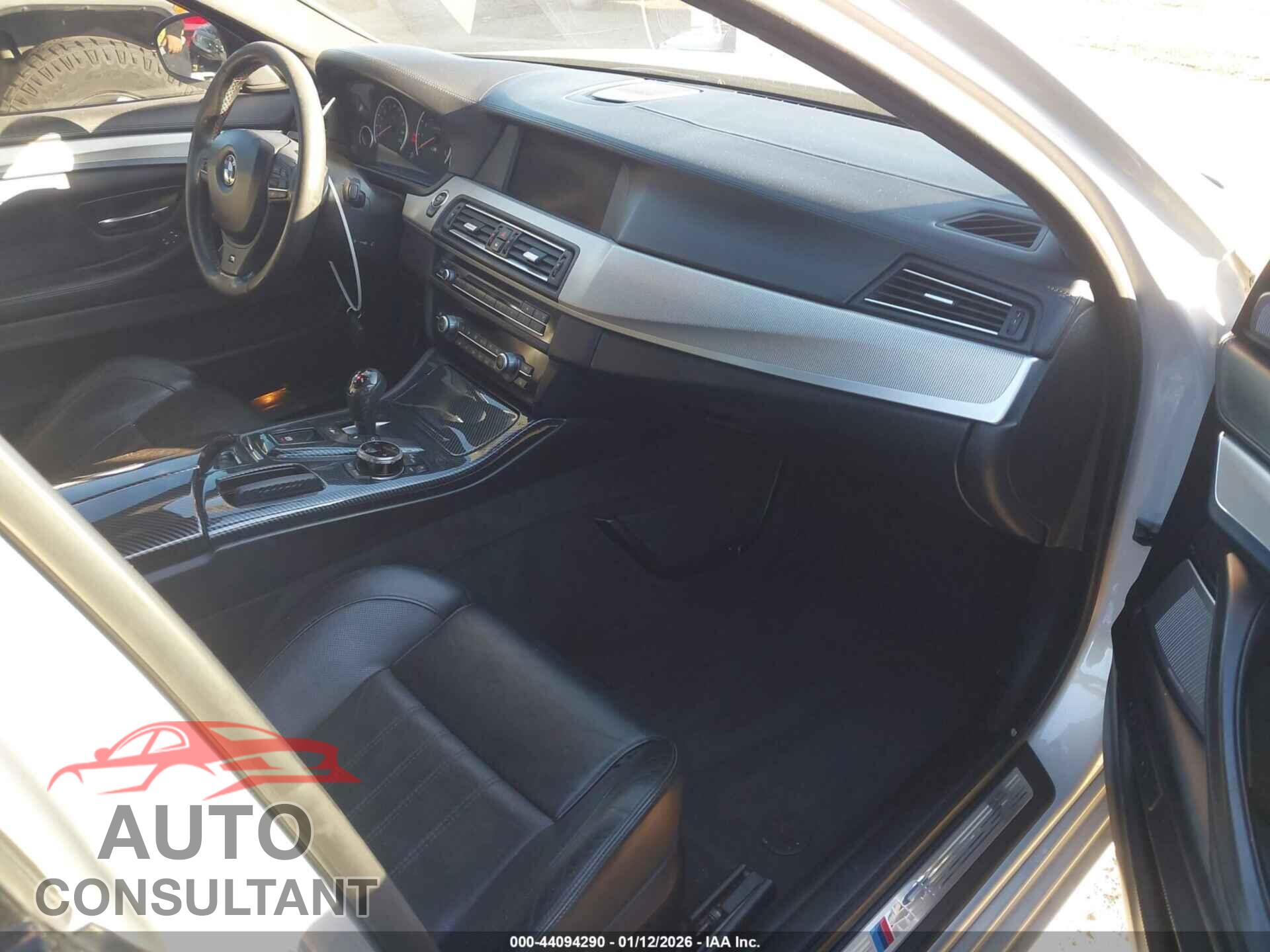 BMW M5 2013 - WBSFV9C59DD096192