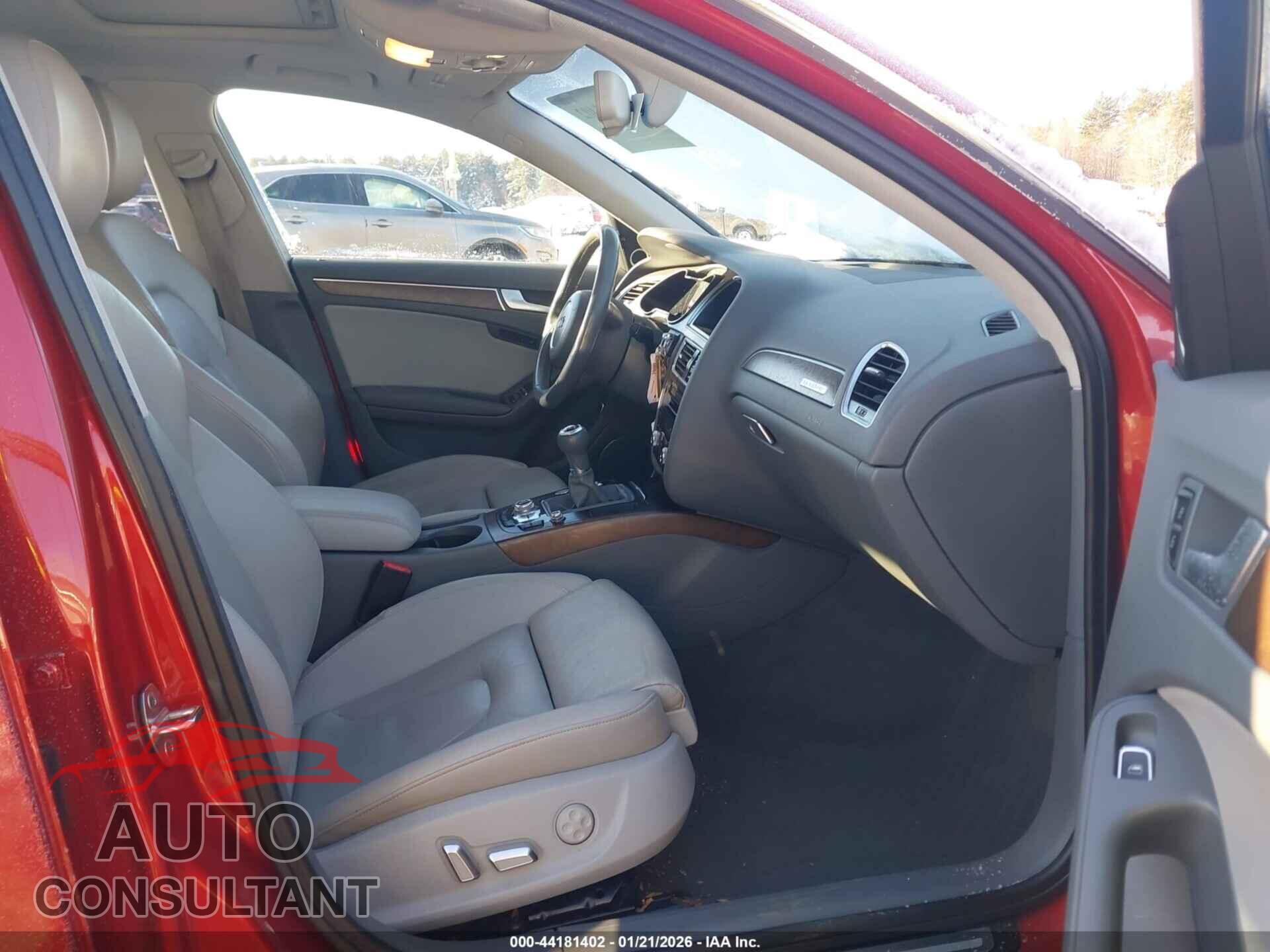 AUDI A4 2014 - WAUHFAFL3EN044218