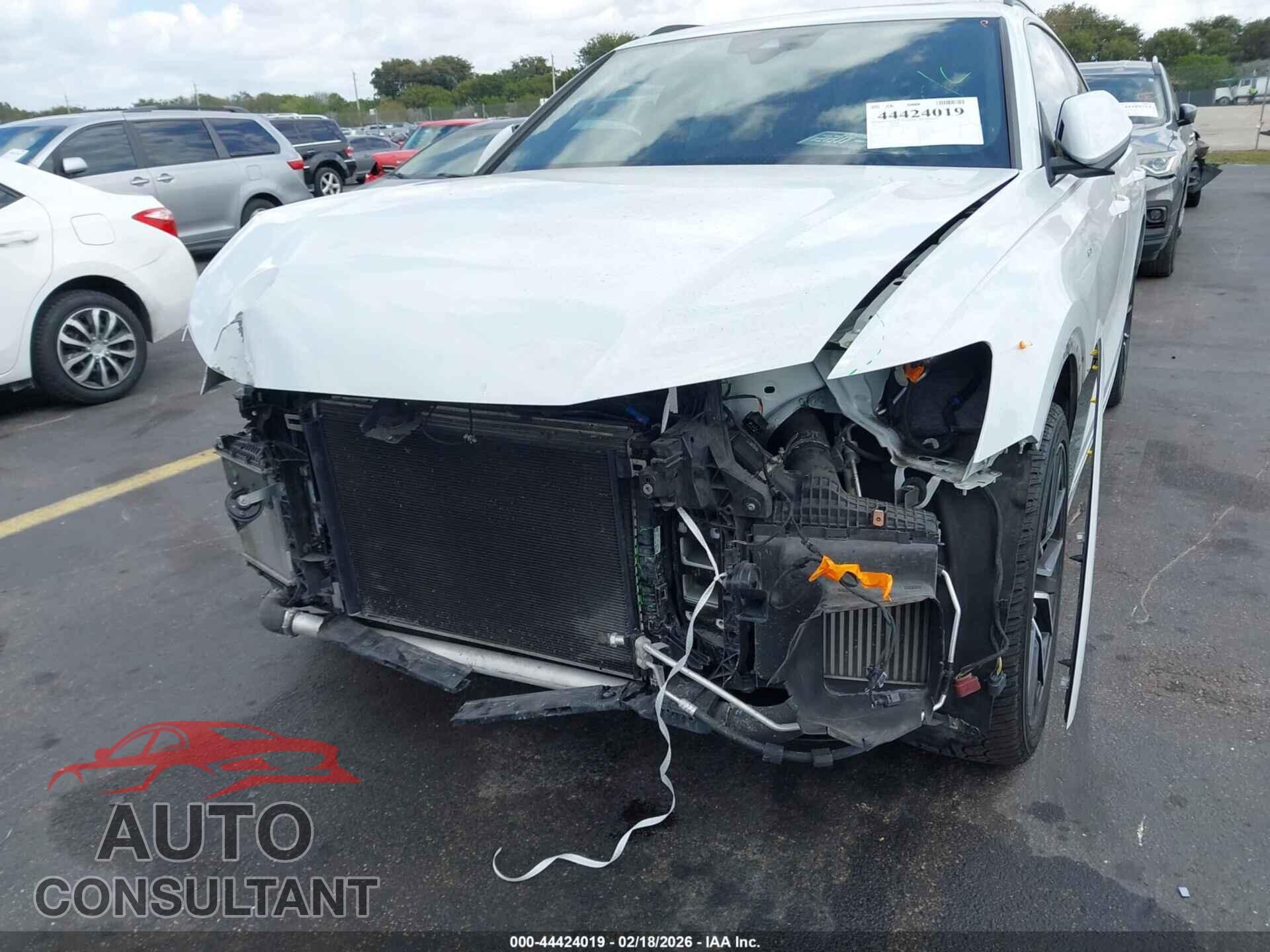 AUDI Q8 2021 - WA1EVAF16MD020212