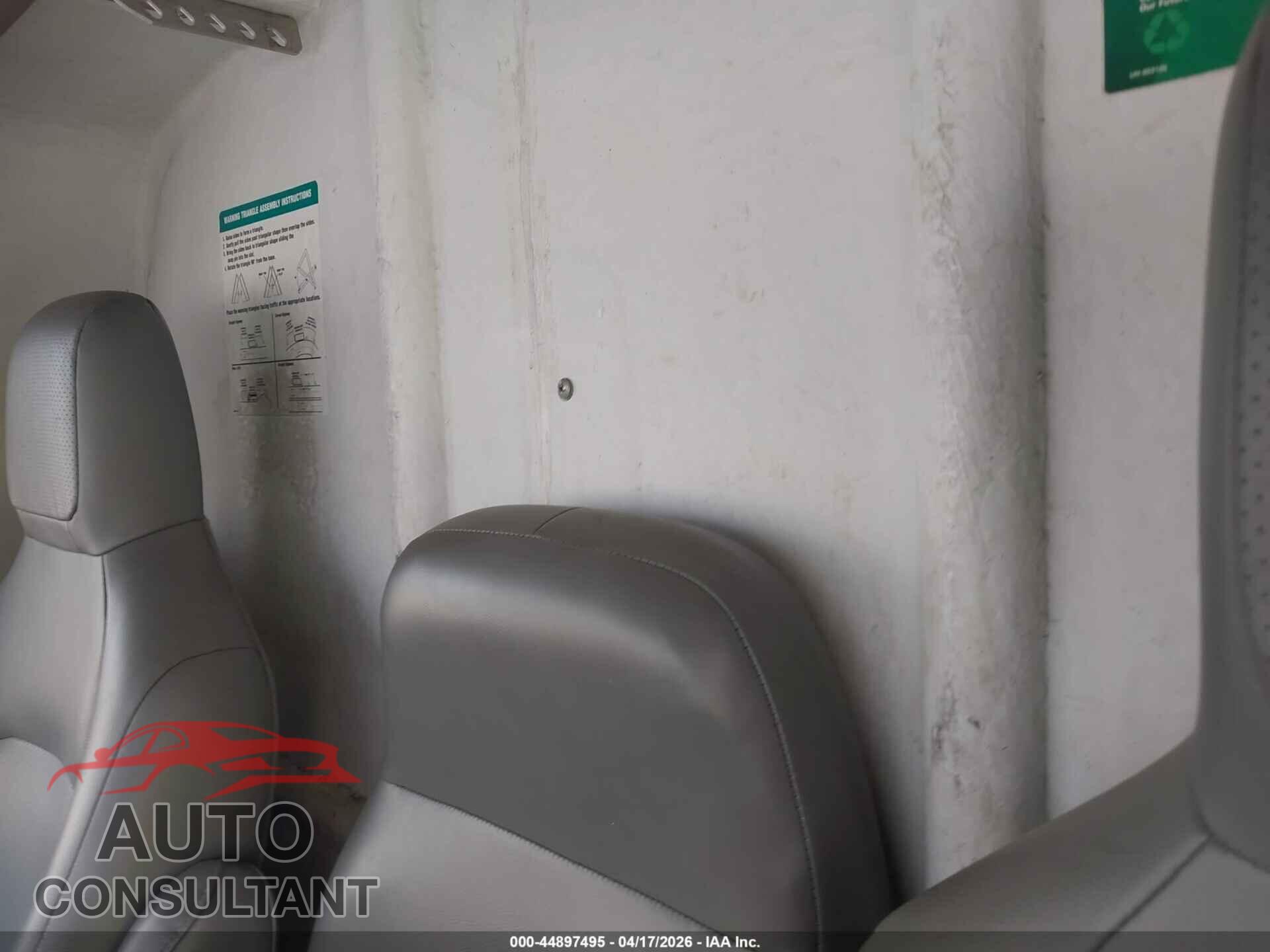 FORD E-450 CUTAWAY 2011 - 1FDXE4FS3BDB27199