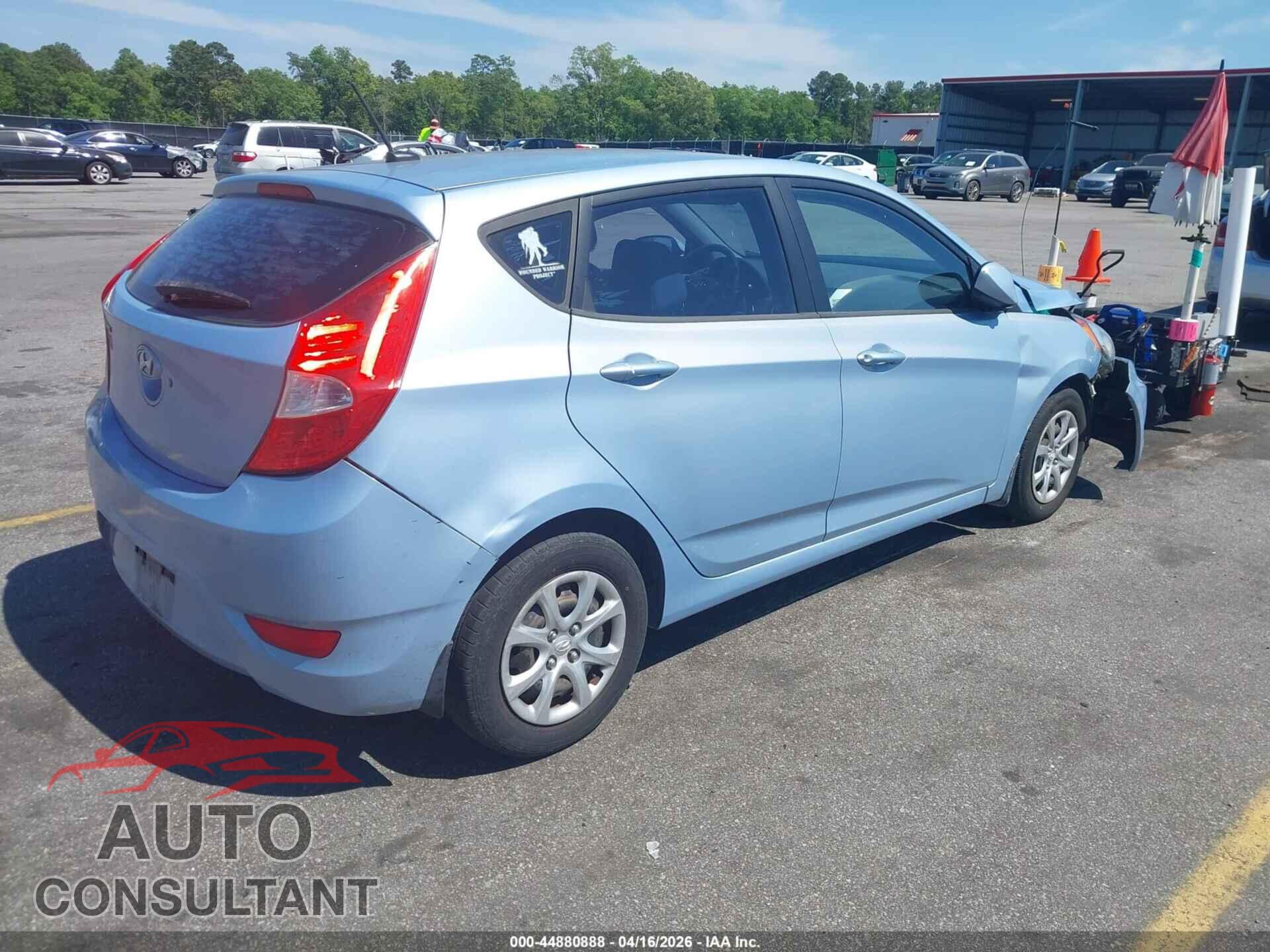 HYUNDAI ACCENT 2013 - KMHCT5AE7DU080273