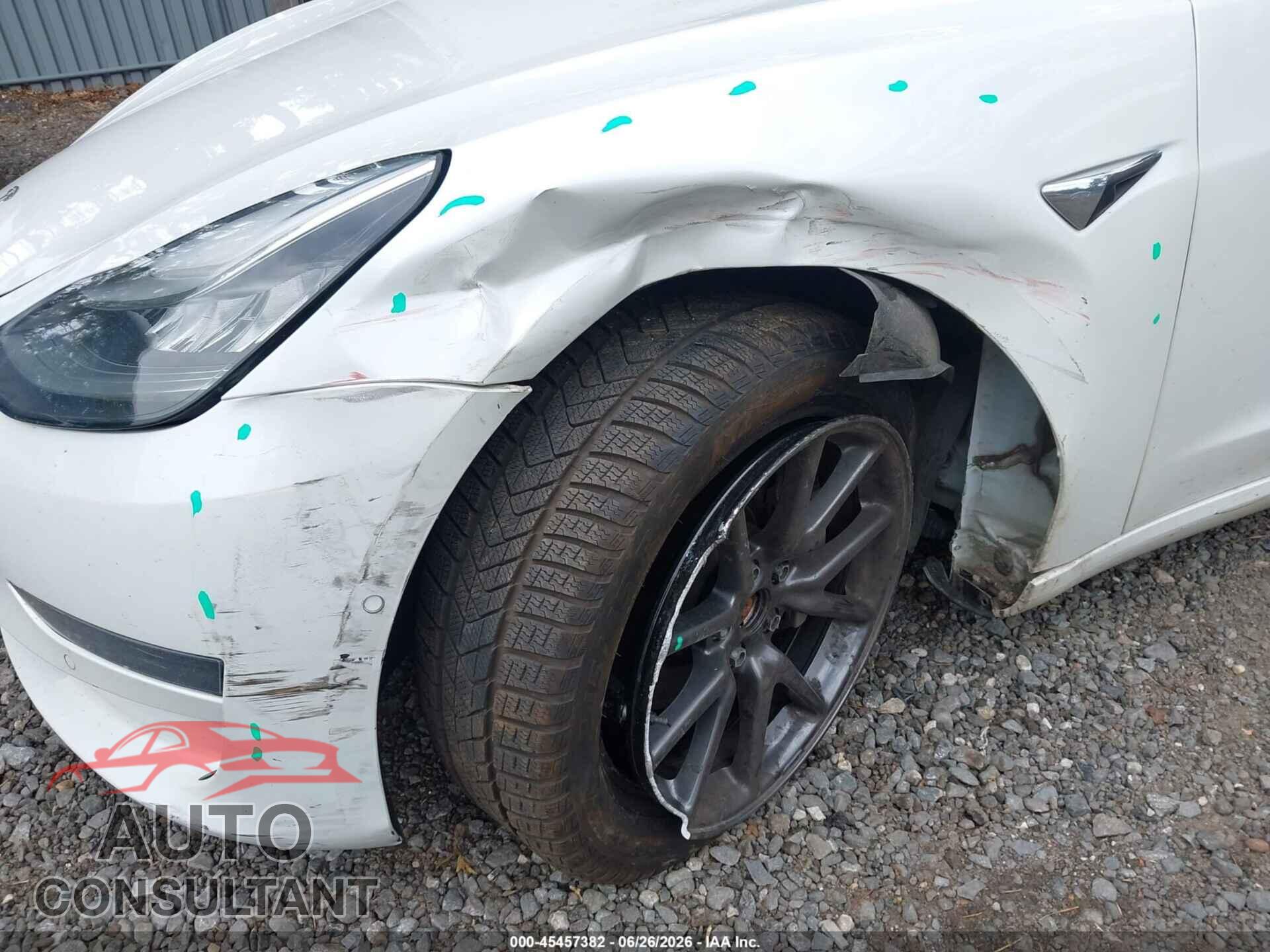 TESLA MODEL 3 2019 - 5YJ3E1EB8KF421533