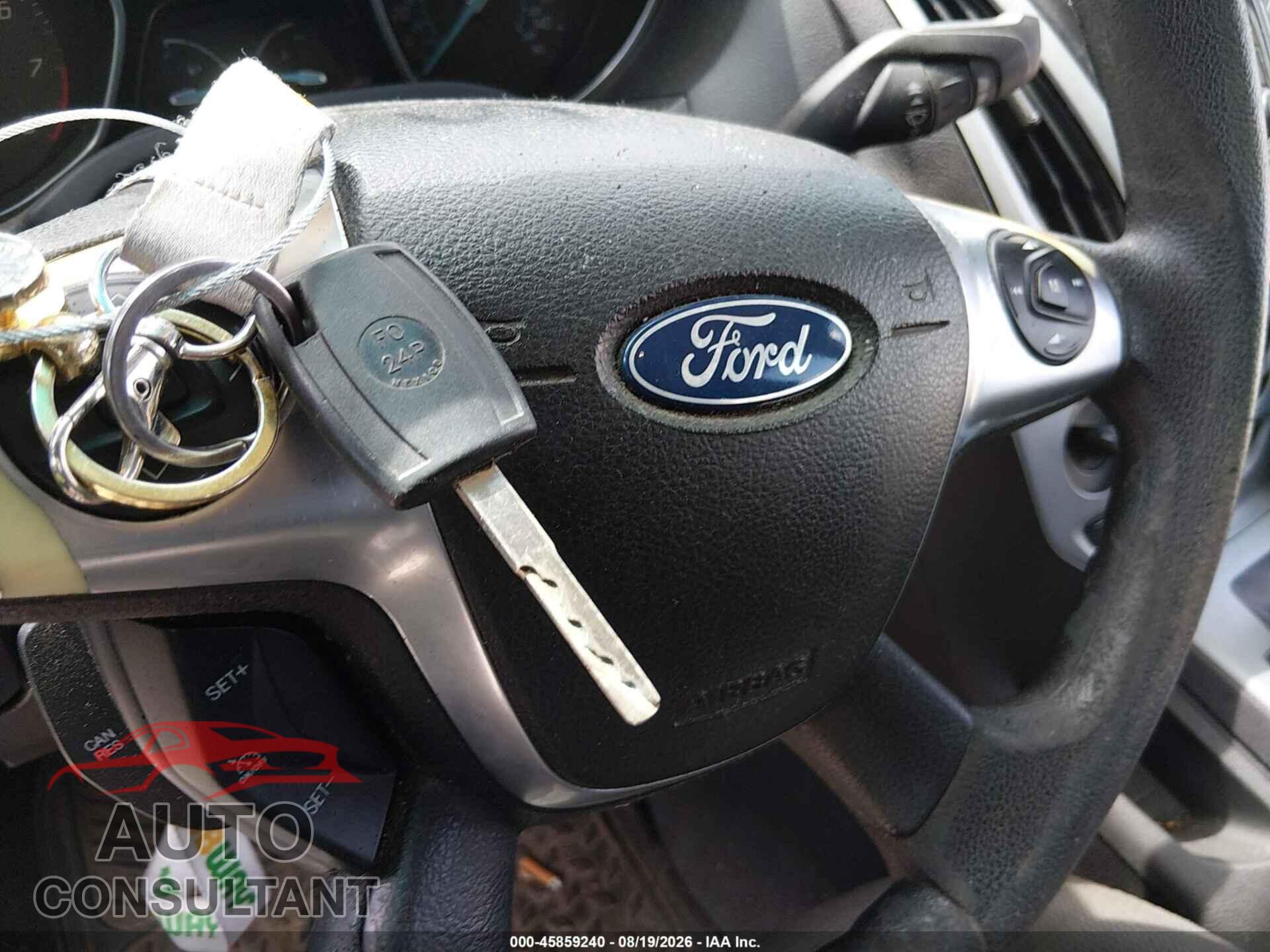 FORD FOCUS 2012 - 1FAHP3F25CL207355
