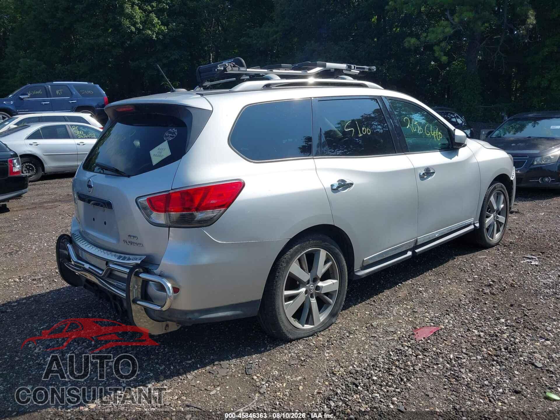 NISSAN PATHFINDER 2014 - 5N1AR2MM3EC625707