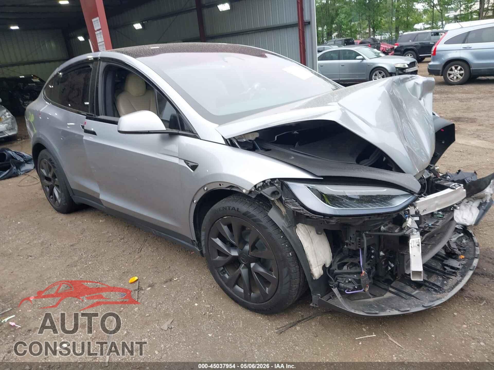 TESLA MODEL X 2025 - 7SAXCDE54SF472338