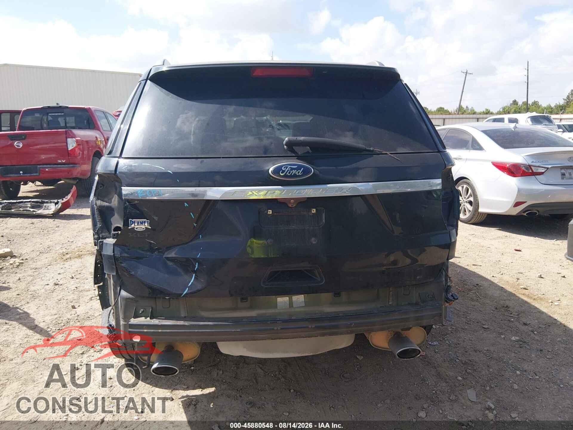 FORD EXPLORER 2018 - 1FM5K7D82JGB29905