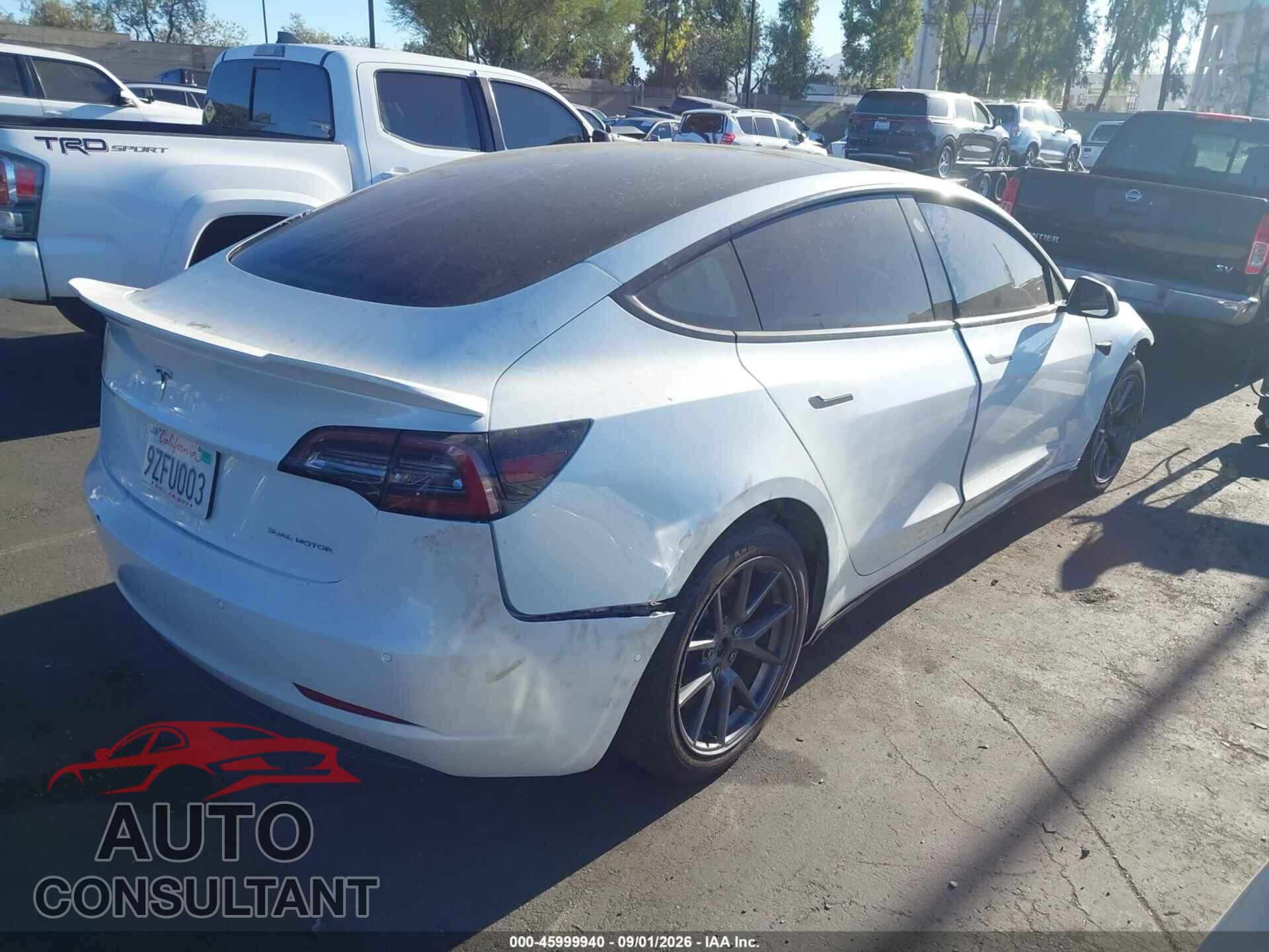 TESLA MODEL 3 2021 - 5YJ3E1EB4MF879010