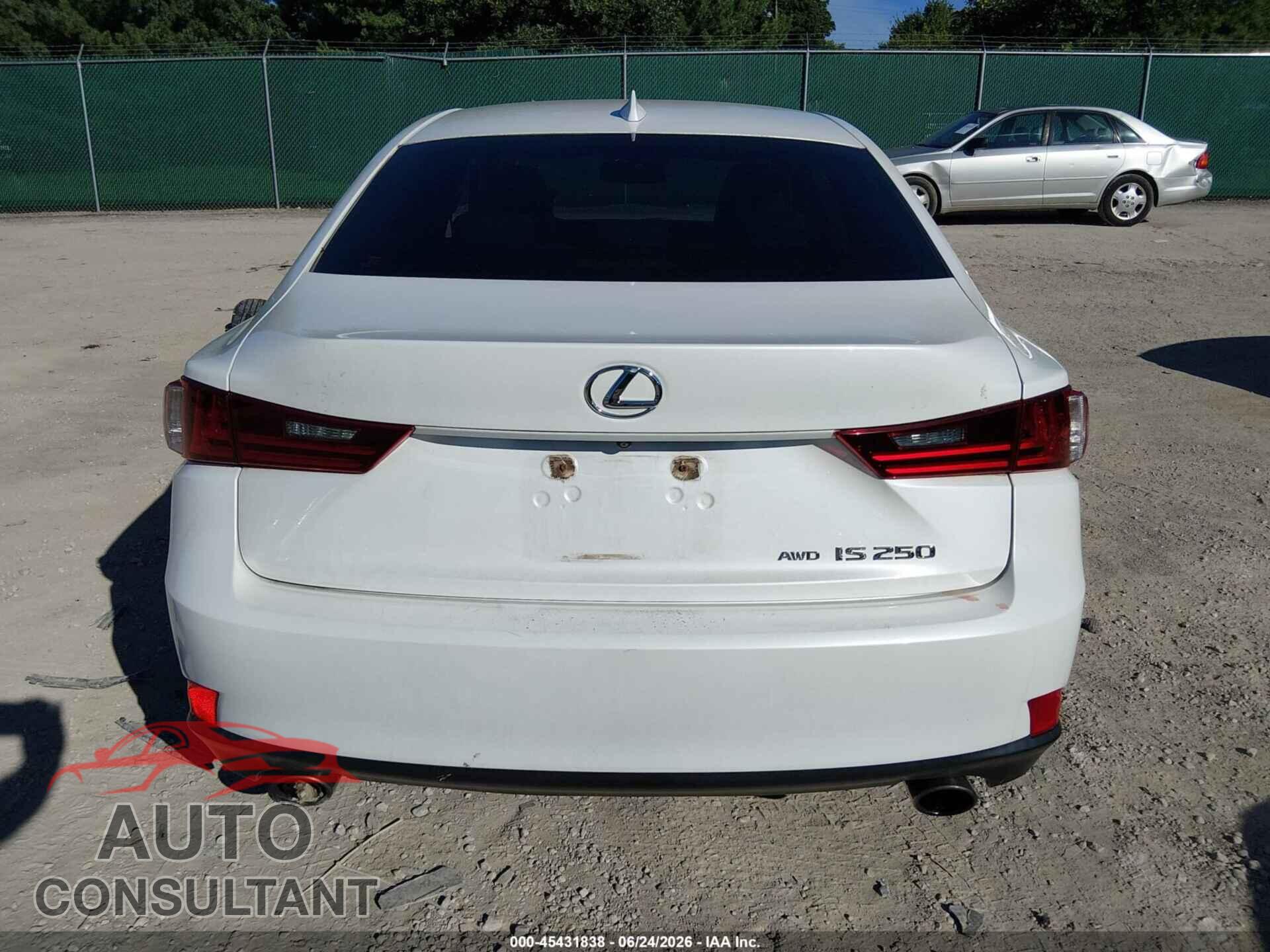 LEXUS IS 250 2015 - JTHCF1D23F5028575