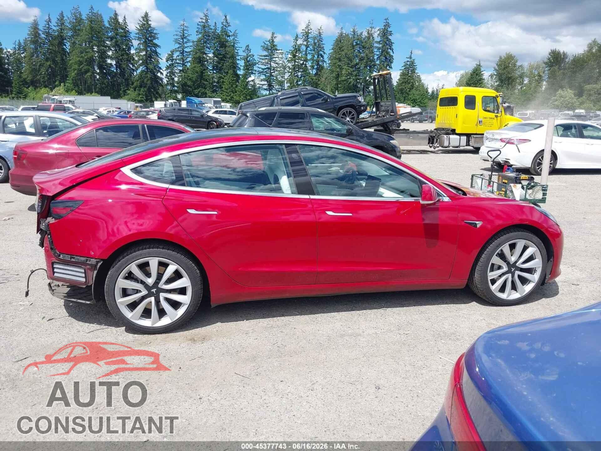 TESLA MODEL 3 2018 - 5YJ3E1EB4JF097639