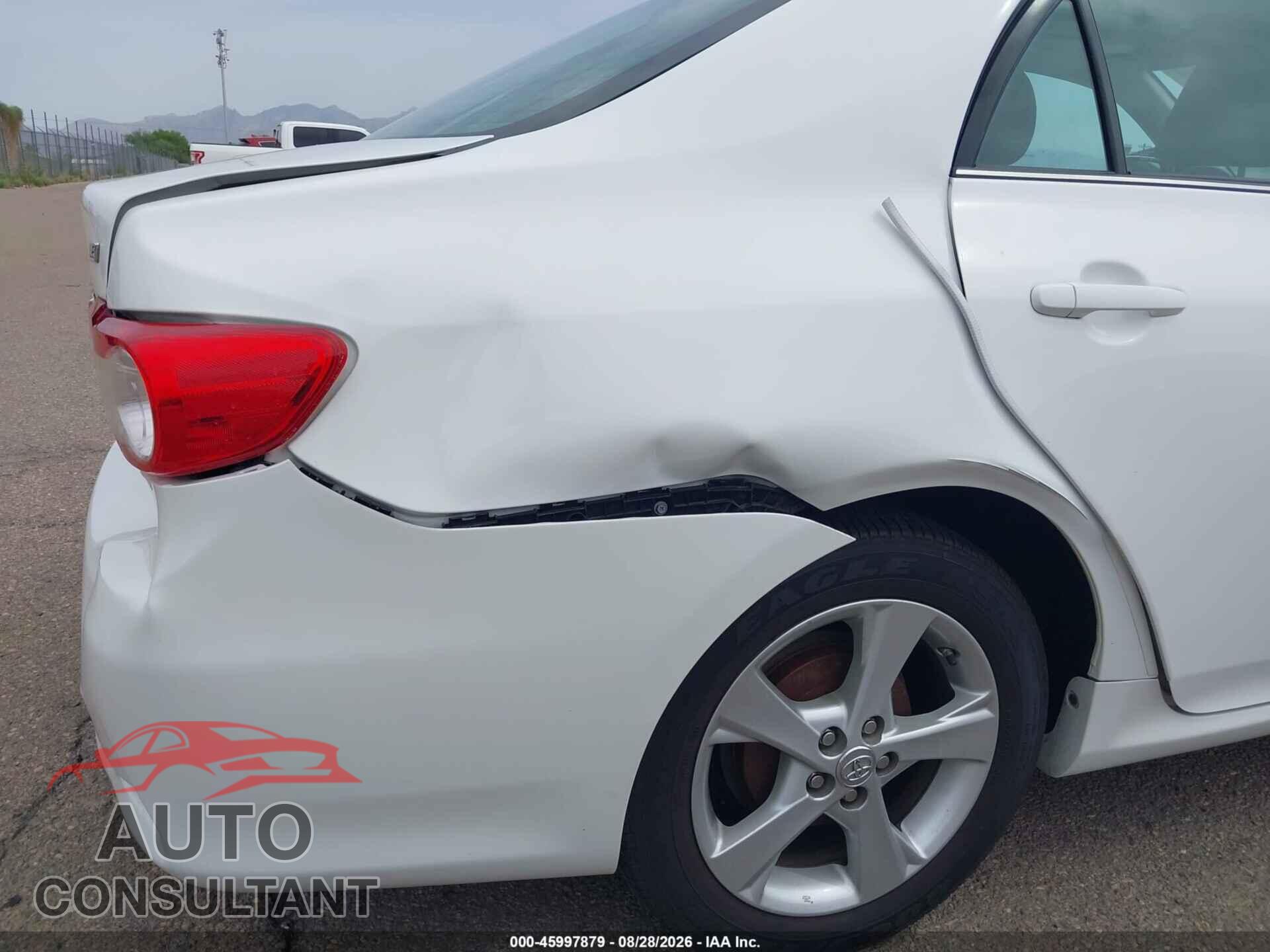 TOYOTA COROLLA 2013 - 5YFBU4EEXDP203790