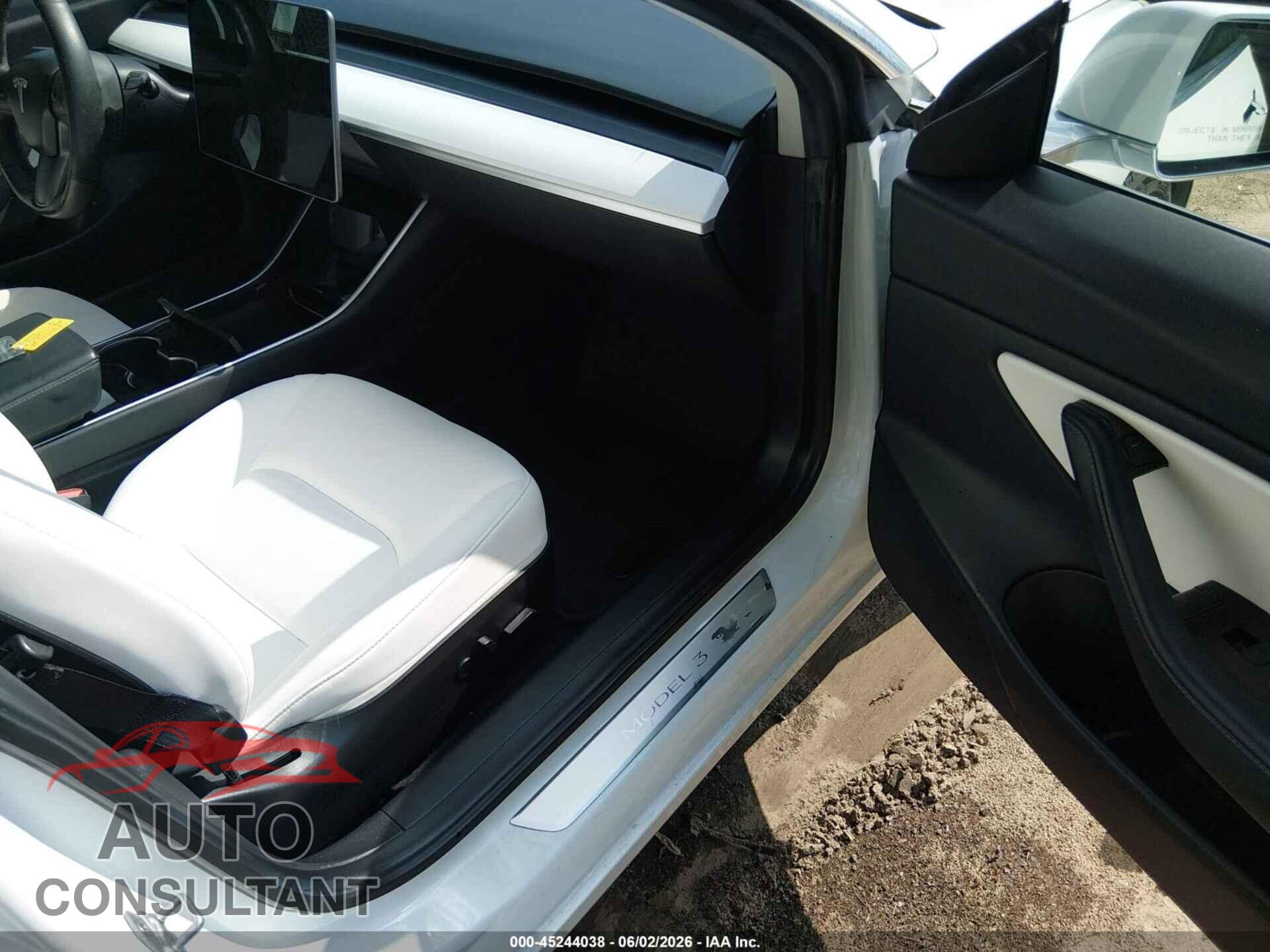 TESLA MODEL 3 2019 - 5YJ3E1EB4KF469949