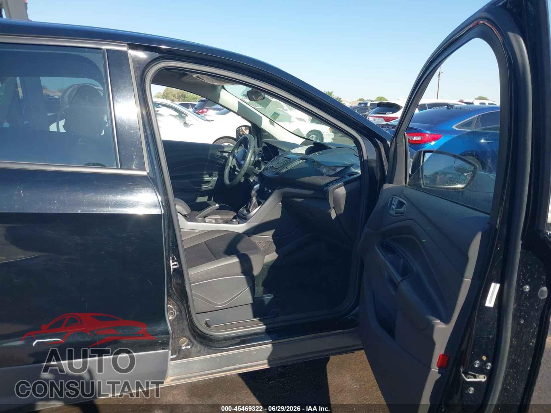 FORD ESCAPE 2016 - 1FMCU0F76GUB99768