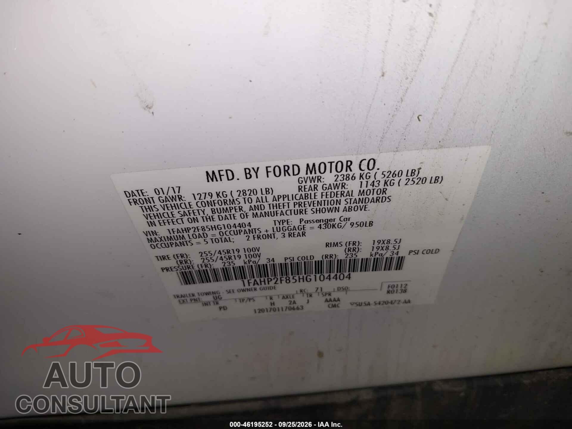 FORD TAURUS 2017 - 1FAHP2F85HG104404