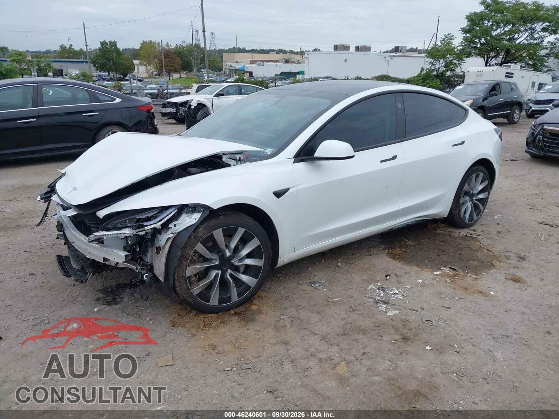 TESLA MODEL 3 2024 - 5YJ3E1EB4RF824242