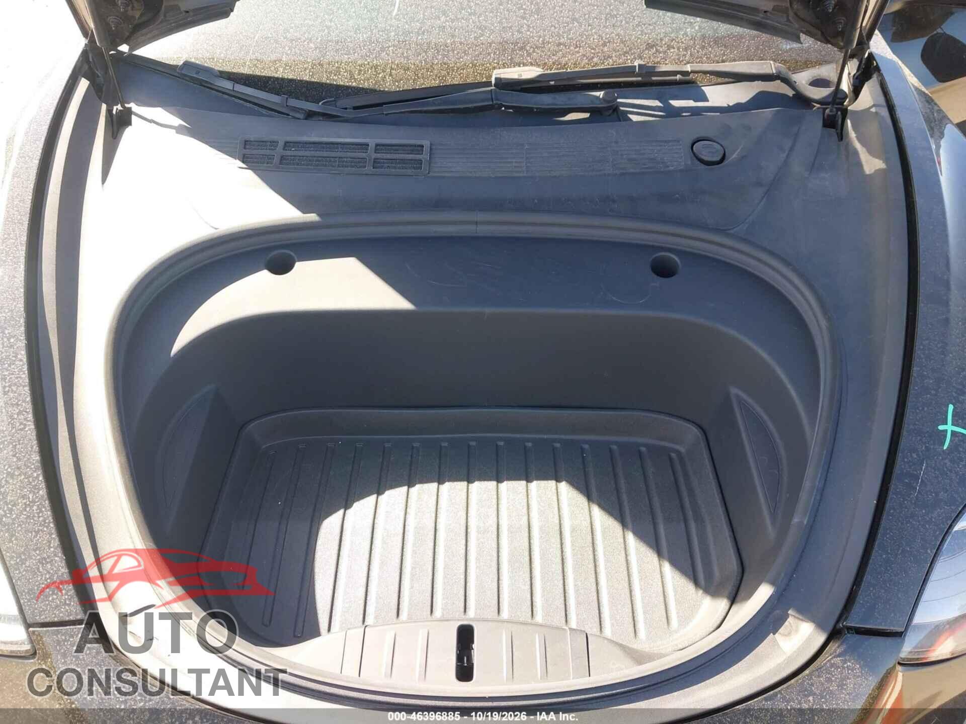 TESLA MODEL 3 2022 - 5YJ3E1EBXNF323432