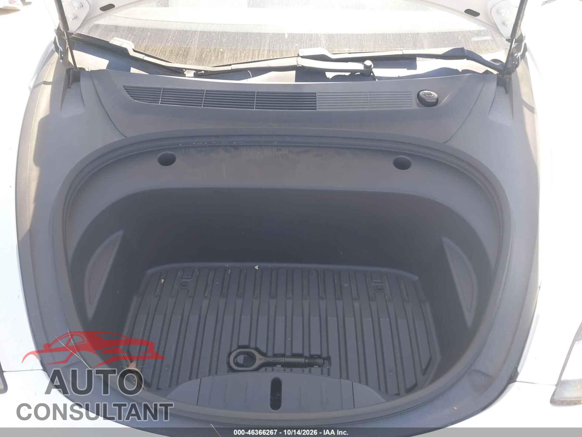 TESLA MODEL 3 2020 - 5YJ3E1EA2LF703644