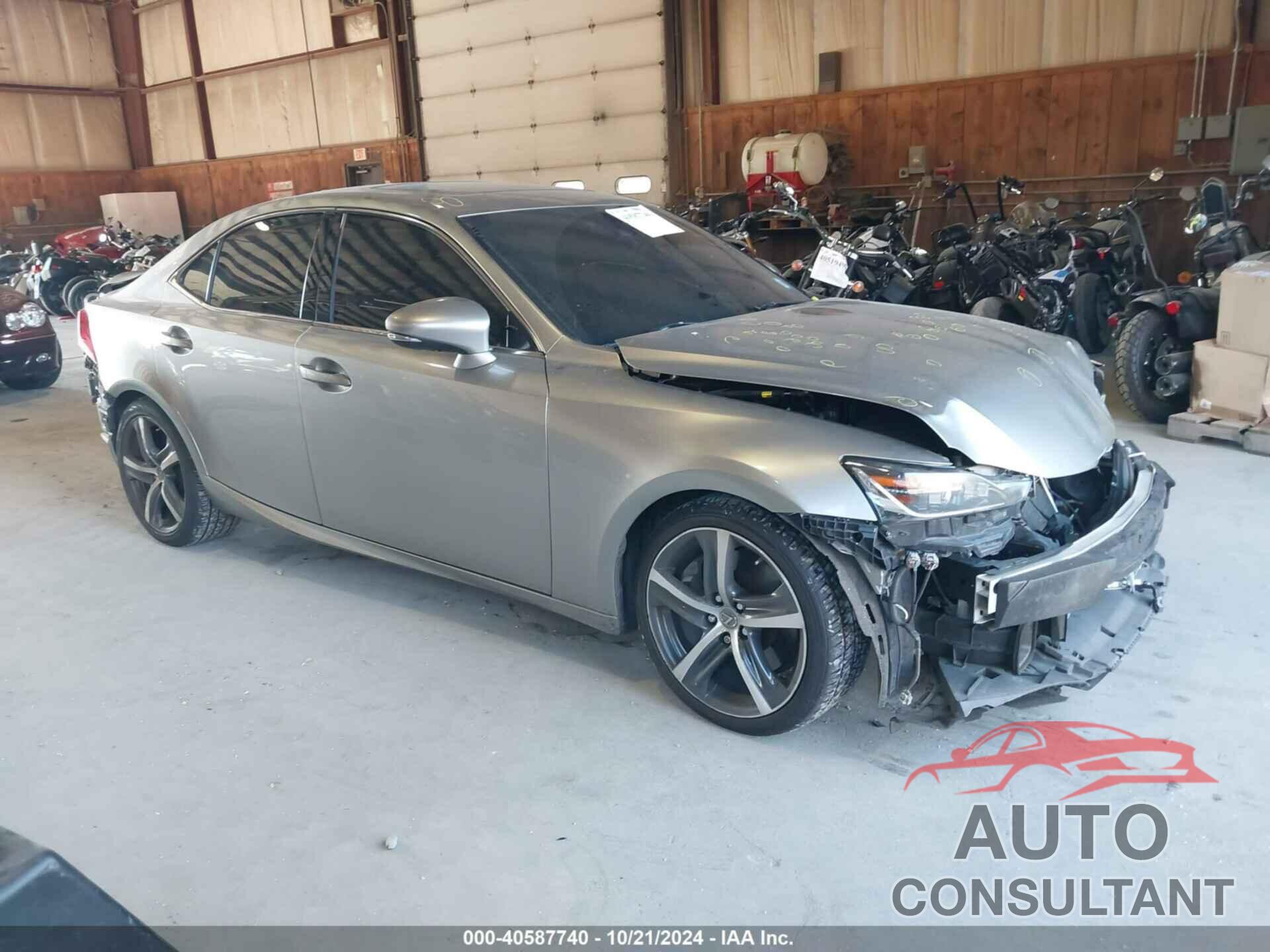 LEXUS IS 300 2020 - JTHD81F25L5042291