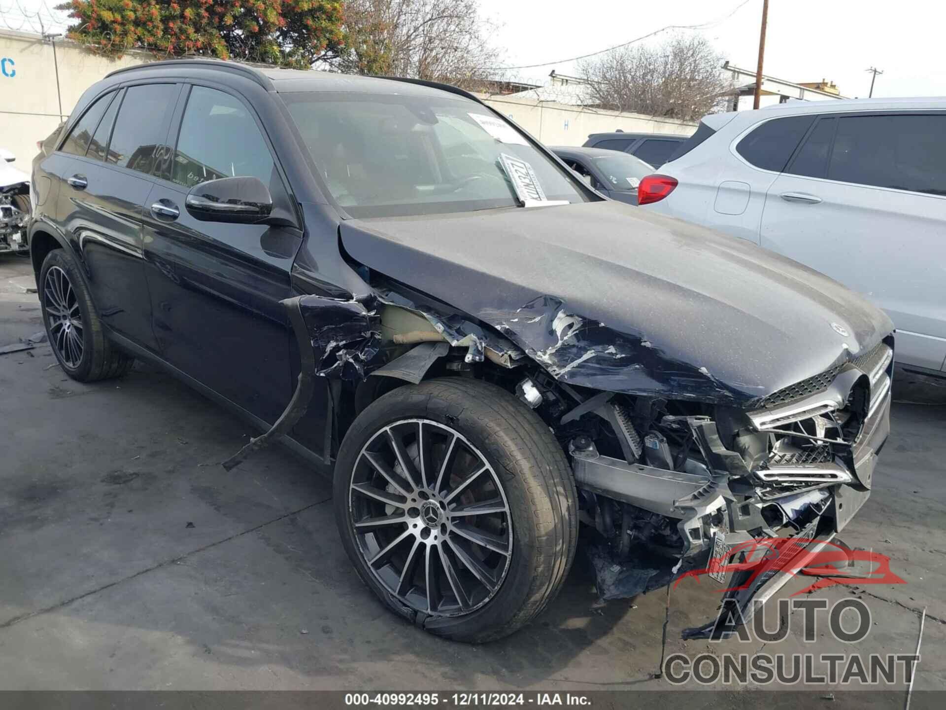 MERCEDES-BENZ GLC 300 2019 - WDC0G4JB8KV156001