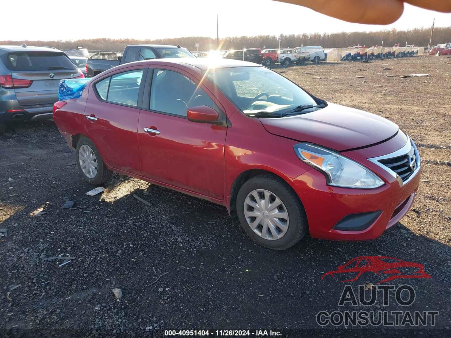 NISSAN VERSA 2015 - 3N1CN7AP4FL824651