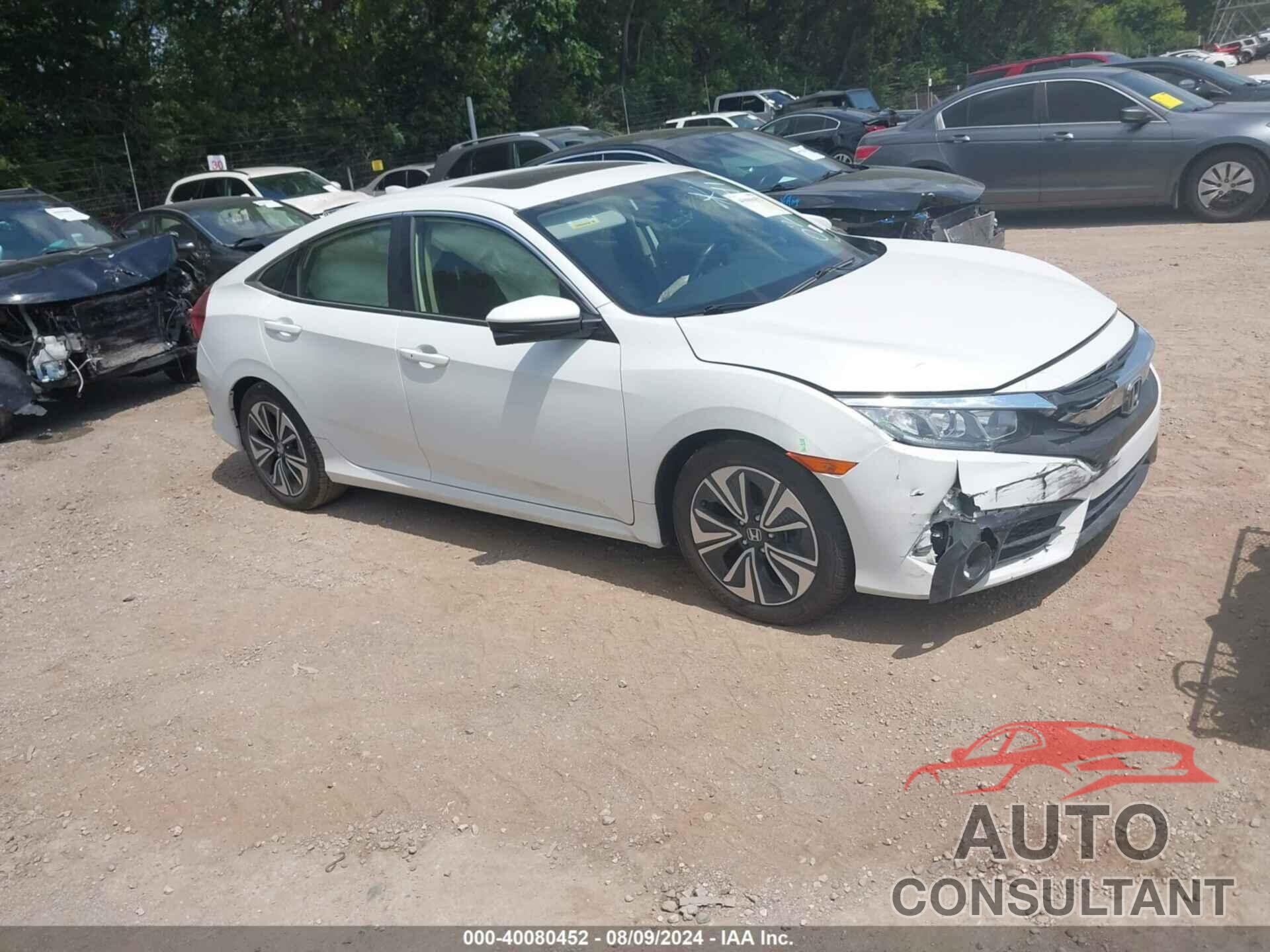 HONDA CIVIC 2018 - JHMFC1F70JX021241