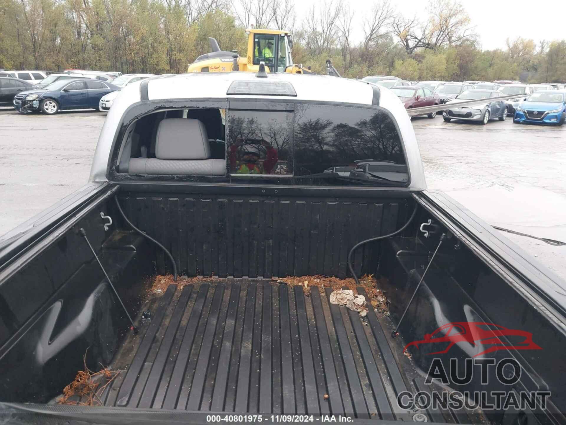 TOYOTA TACOMA 2020 - 3TMCZ5AN5LM358545