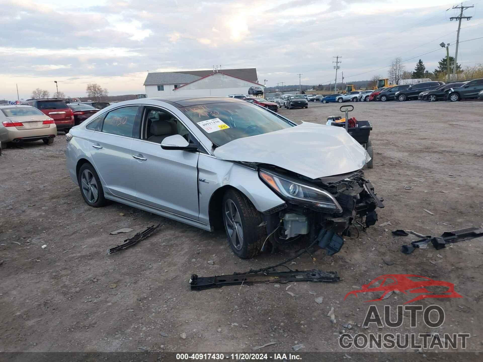 HYUNDAI SONATA HYBRID 2016 - KMHE34L18GA009506