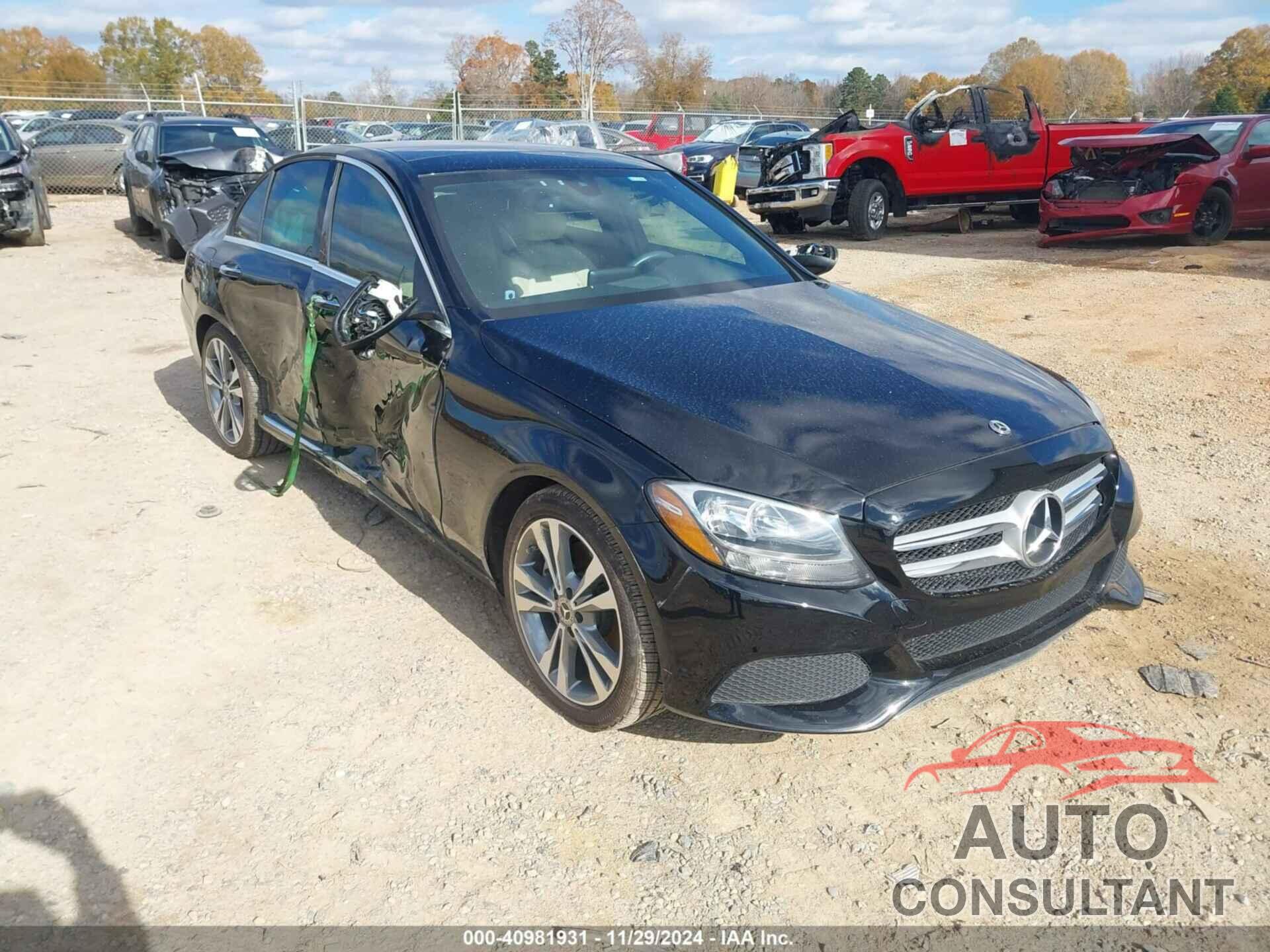 MERCEDES-BENZ C 300 2018 - 55SWF4JB0JU279807