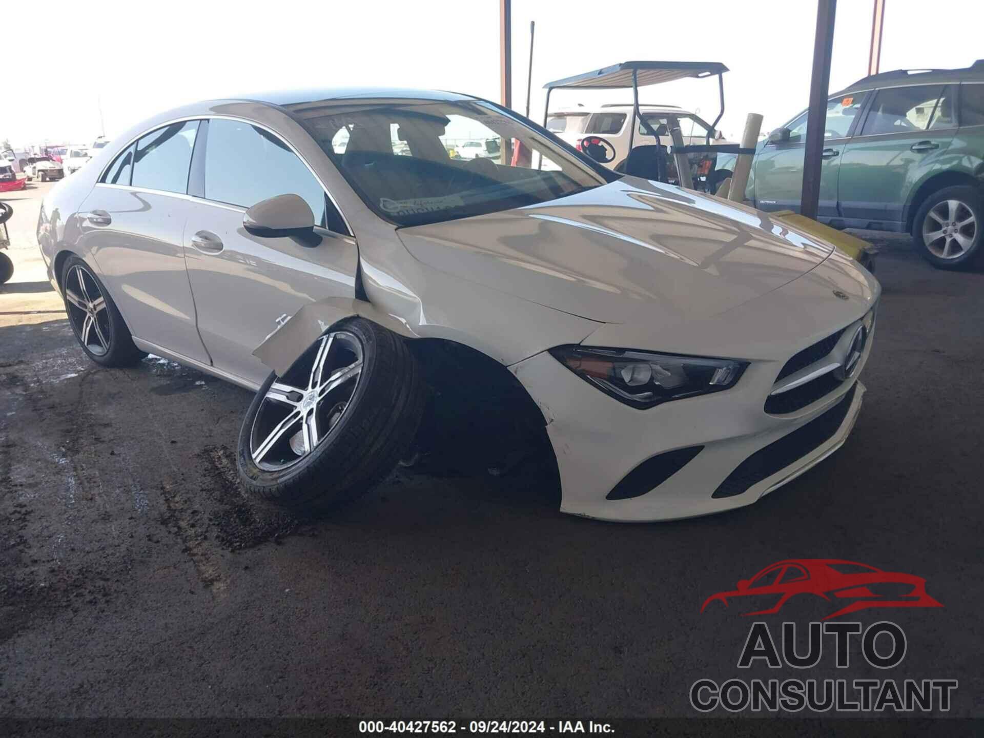 MERCEDES-BENZ CLA 250 2020 - WDD5J4GB1LN034981