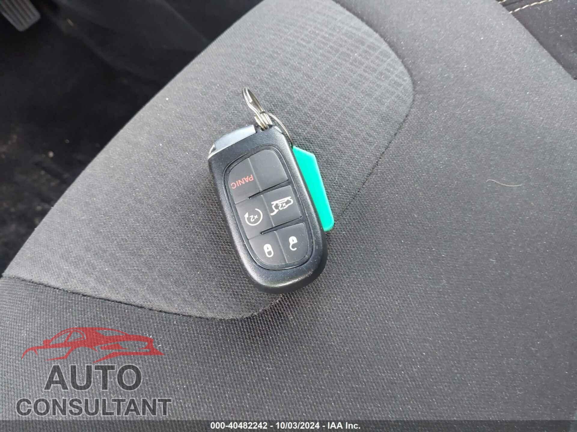 JEEP CHEROKEE 2016 - 1C4PJMCB2GW143457
