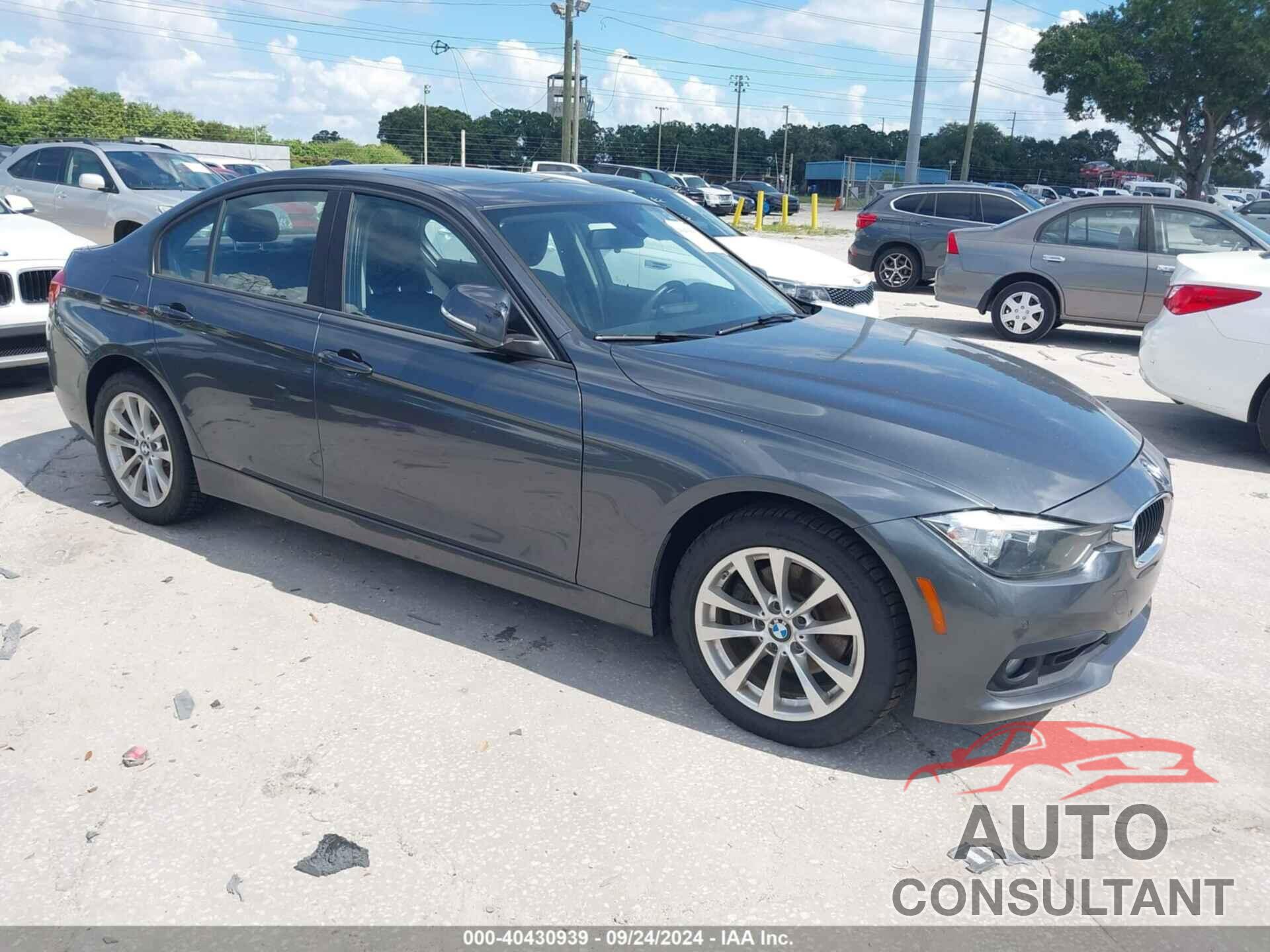 BMW 320I 2016 - WBA8E1G57GNT38193