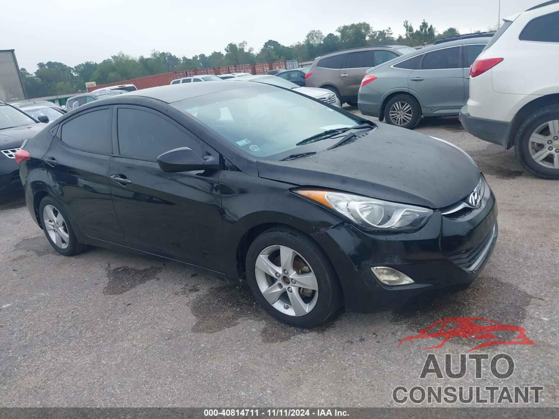 HYUNDAI ELANTRA 2013 - 5NPDH4AE9DH238319