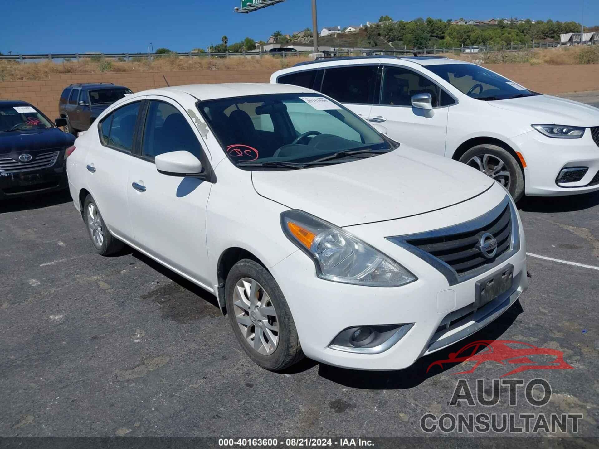 NISSAN VERSA 2017 - 3N1CN7AP5HL840165