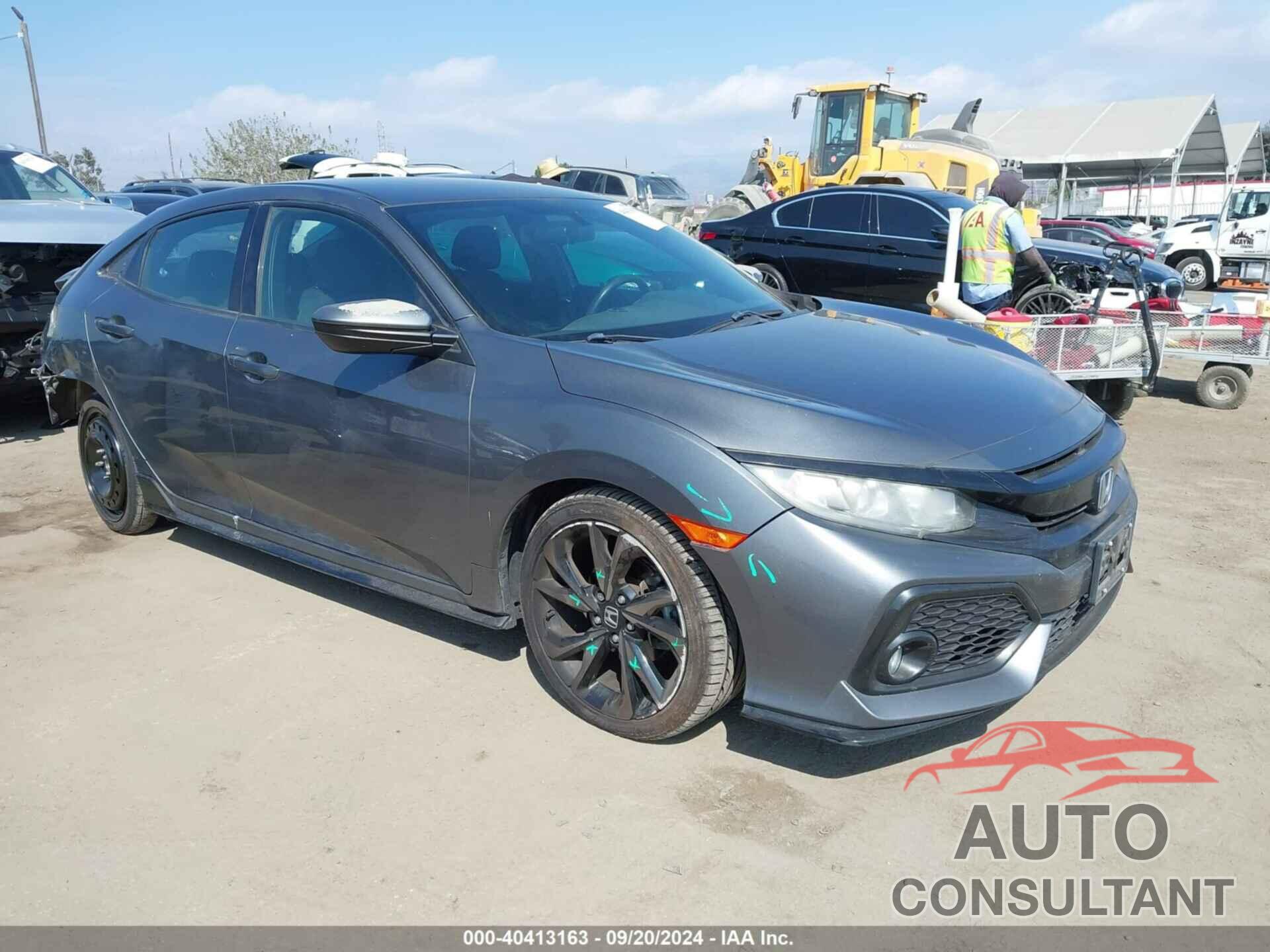 HONDA CIVIC 2018 - SHHFK7H47JU404841