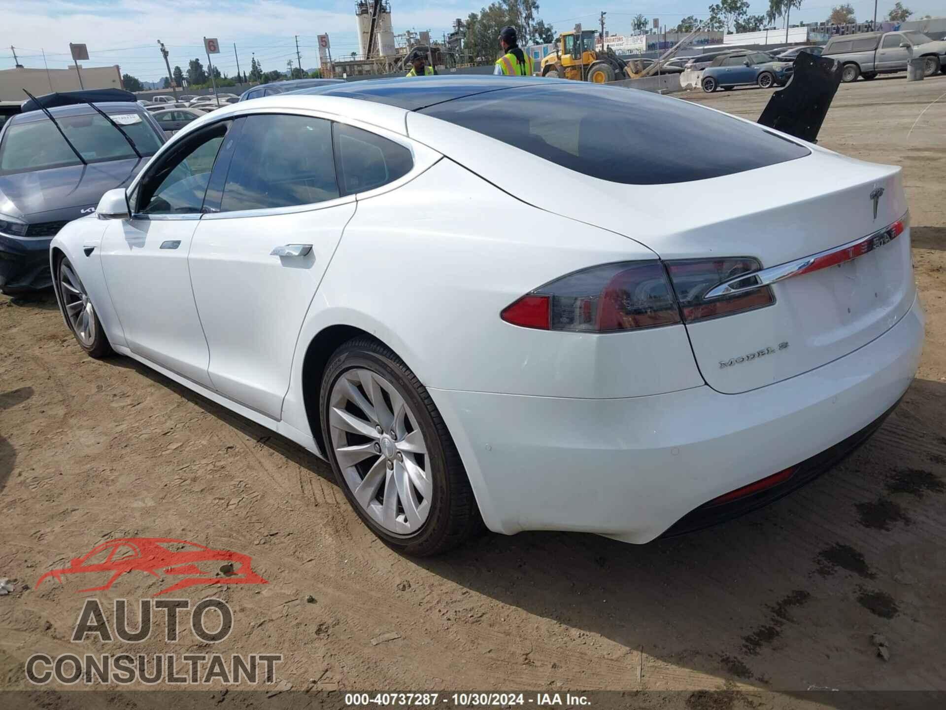 TESLA MODEL S 2017 - 5YJSA1E2XHF216733