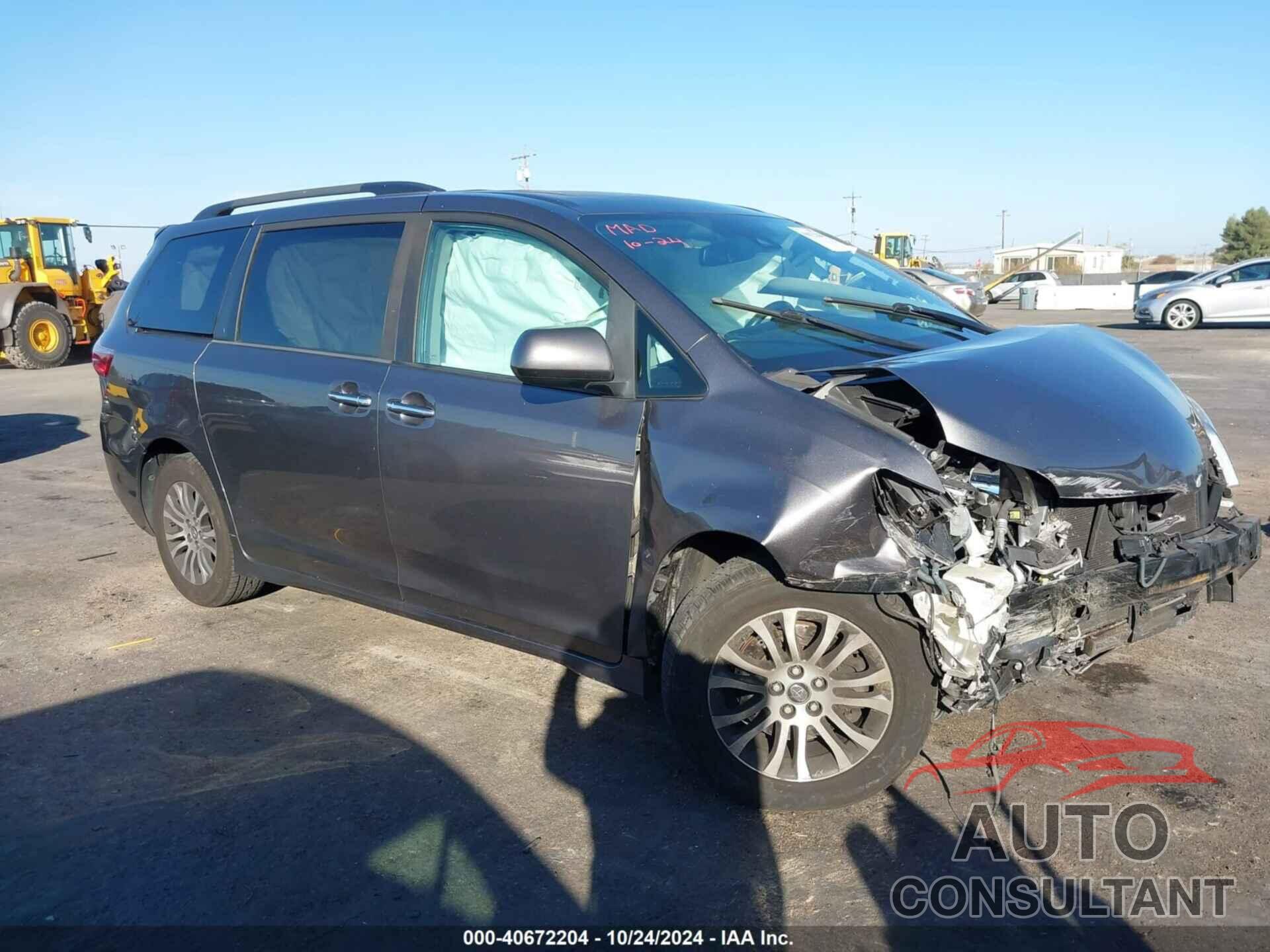 TOYOTA SIENNA 2018 - 5TDYZ3DC6JS940168