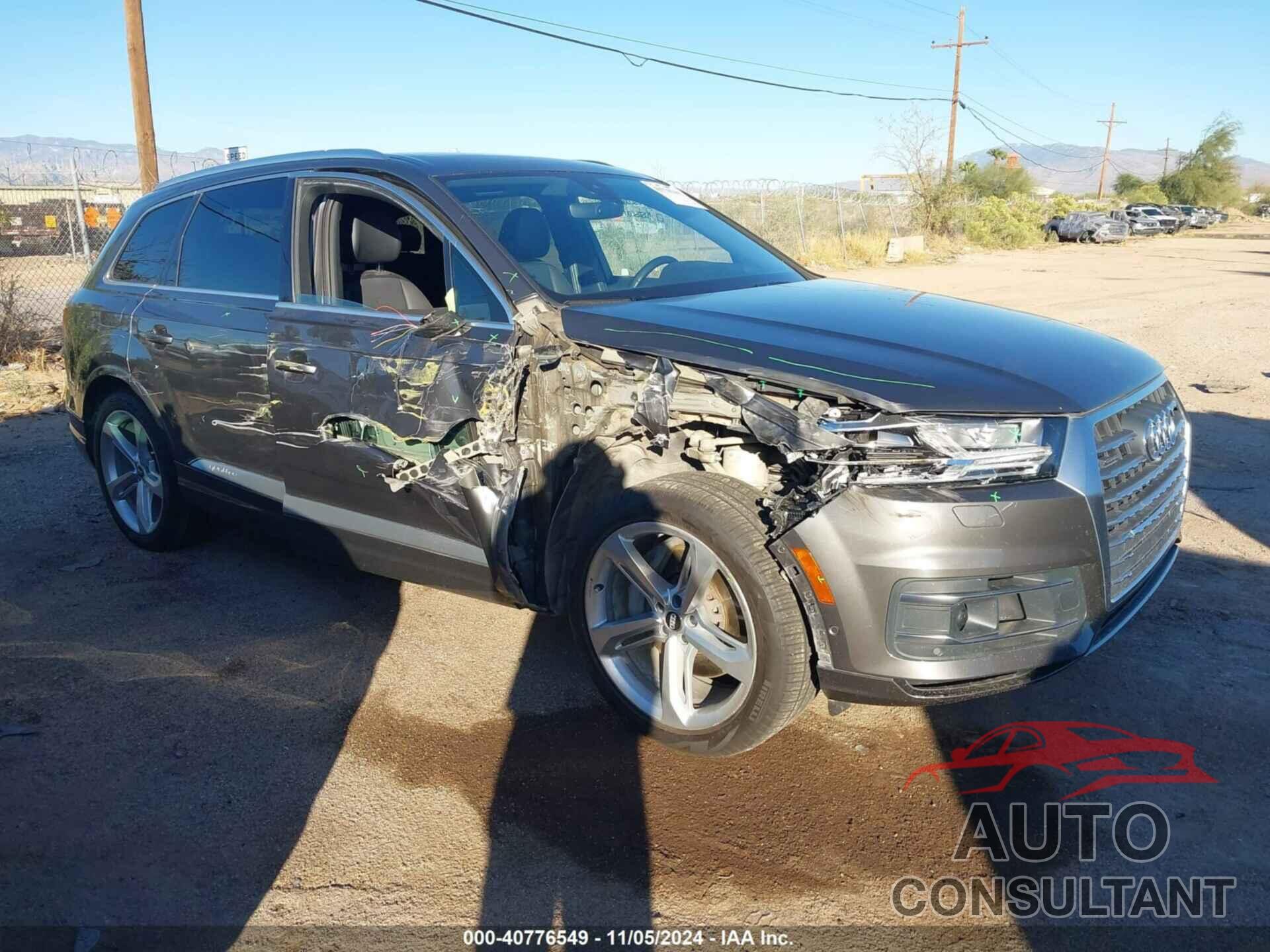 AUDI Q7 2019 - WA1VAAF70KD004536