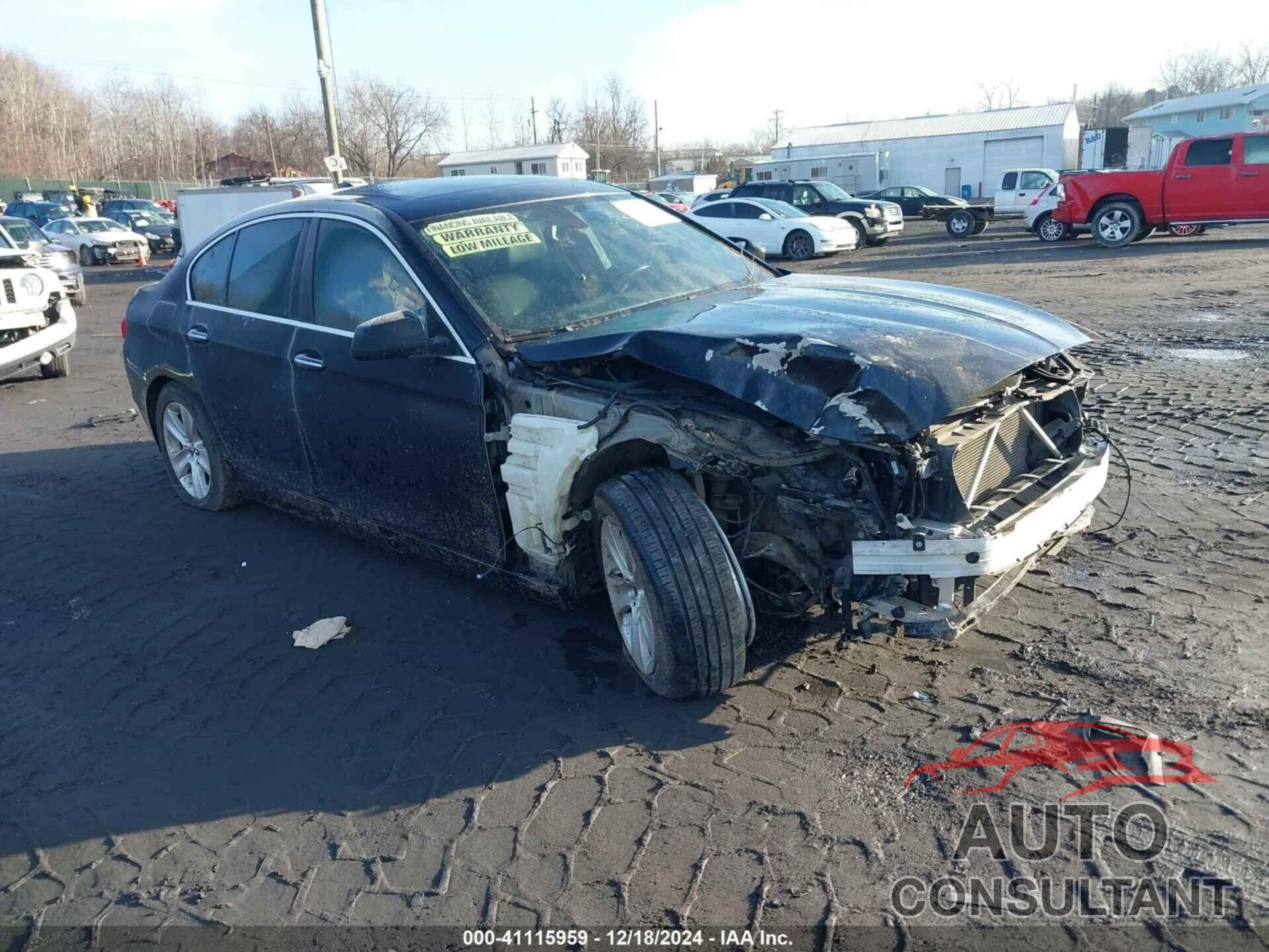 BMW 528I 2013 - WBAXH5C52DD106554