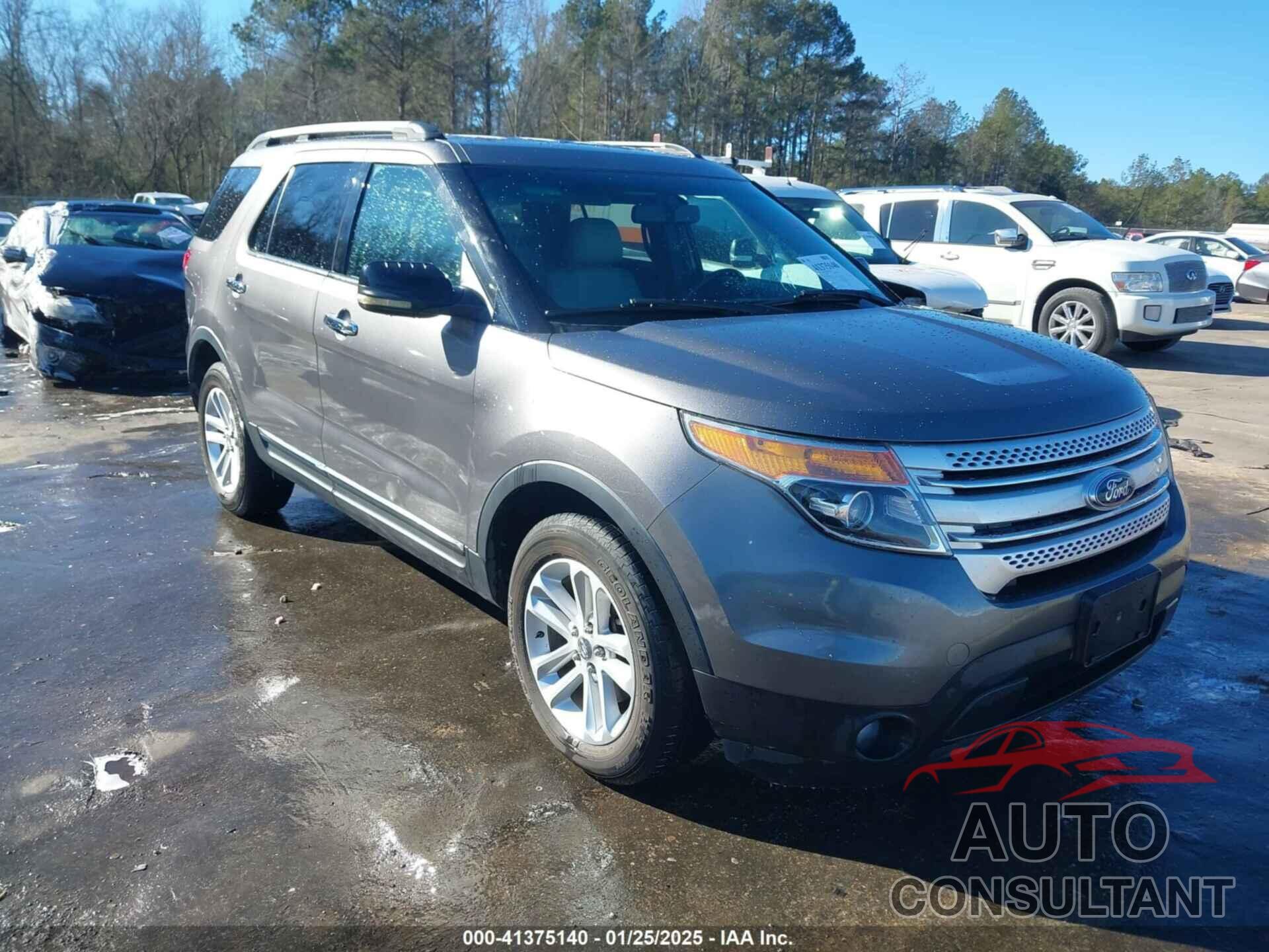 FORD EXPLORER 2011 - 1FMHK7D83BGA57286