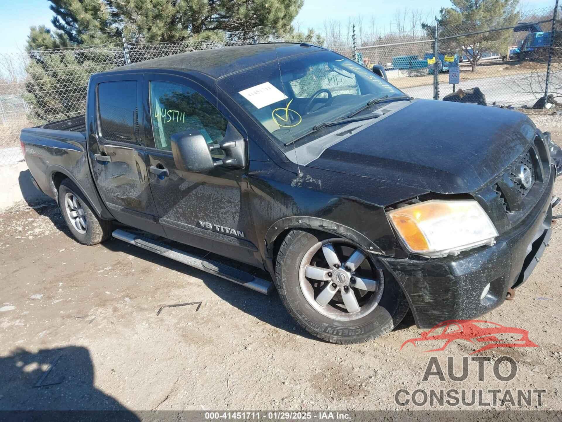 NISSAN TITAN 2011 - 1N6BA0EC8BN324762