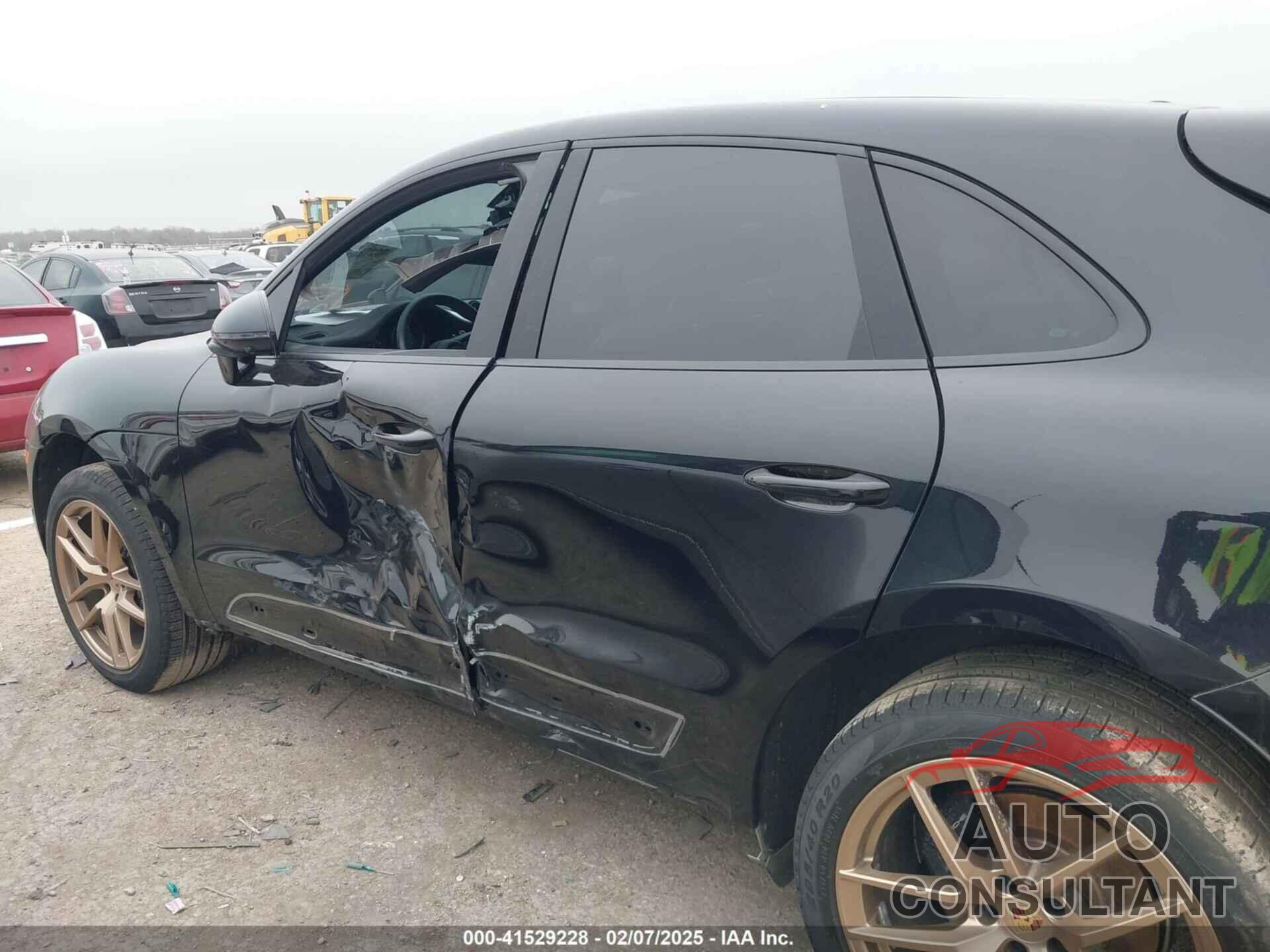 PORSCHE MACAN 2022 - WP1AA2A52NLB06879