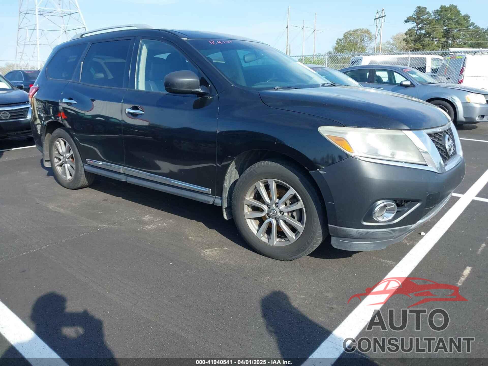 NISSAN PATHFINDER 2014 - 5N1AR2MNXEC631075