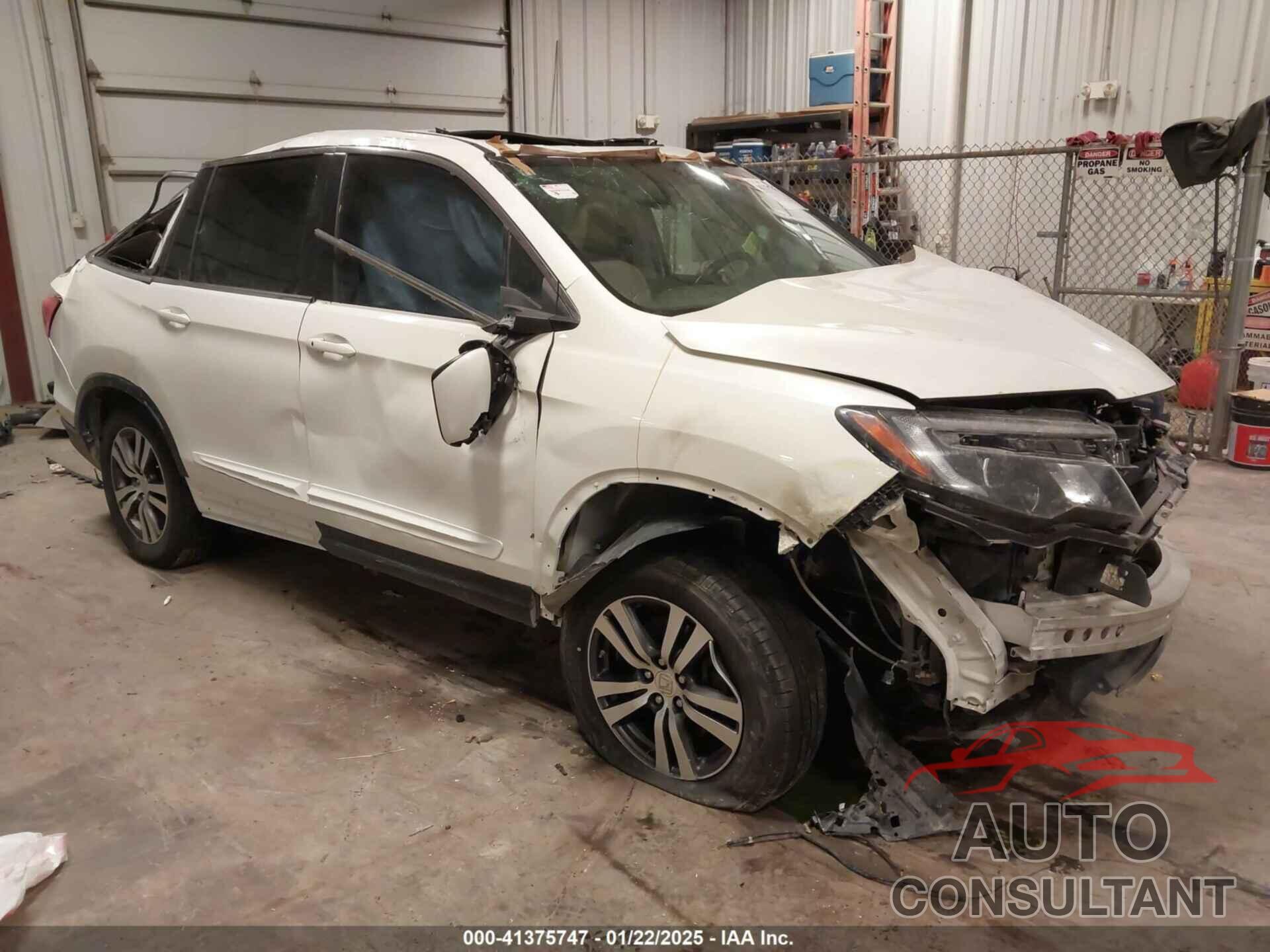 HONDA PILOT 2016 - 5FNYF6H79GB019440