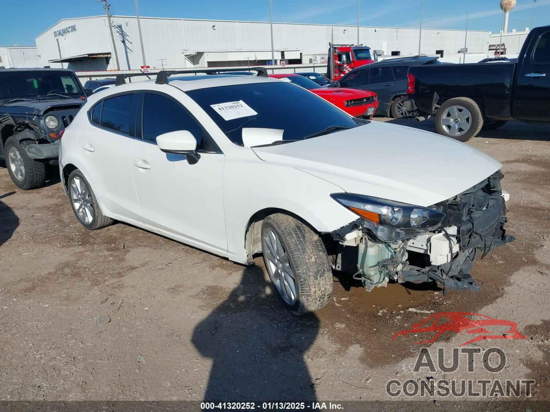 MAZDA MAZDA3 2017 - JM1BN1L34H1150981