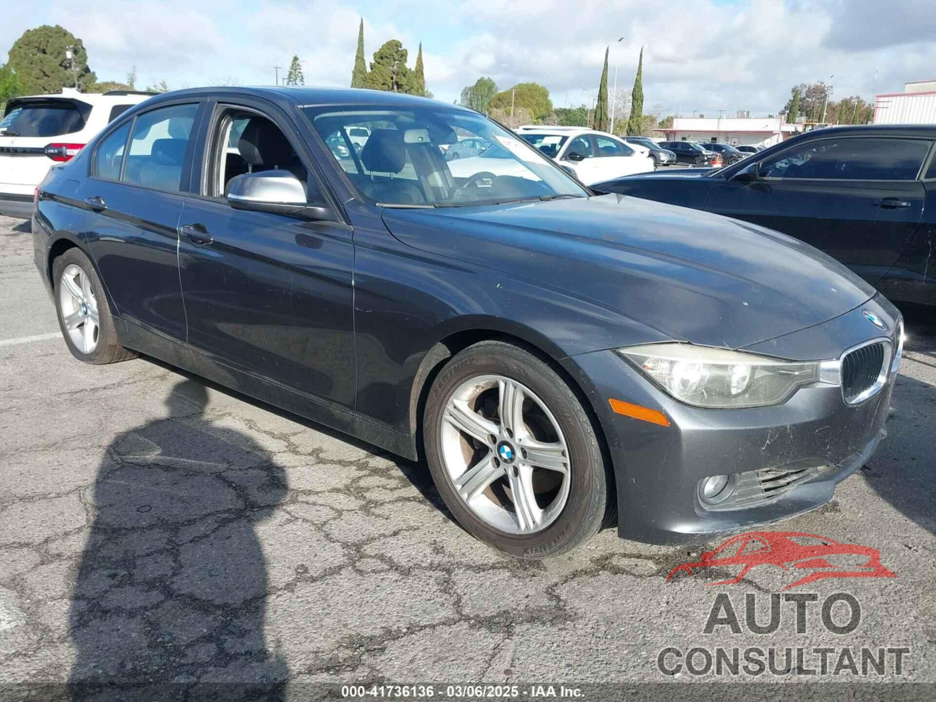 BMW 328I 2012 - WBA3A5G54CNP17918