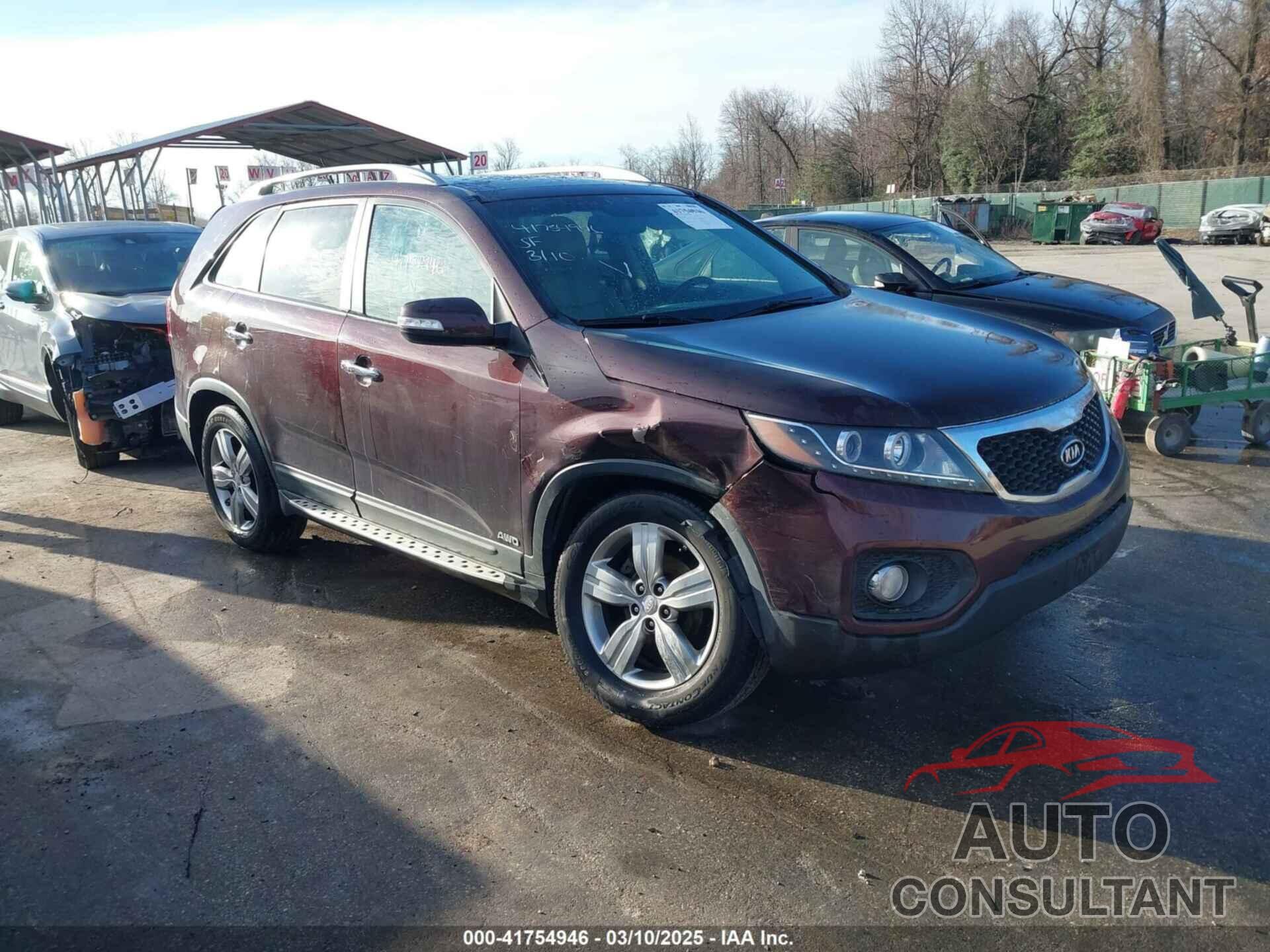 KIA SORENTO 2012 - 5XYKUDA25CG239594